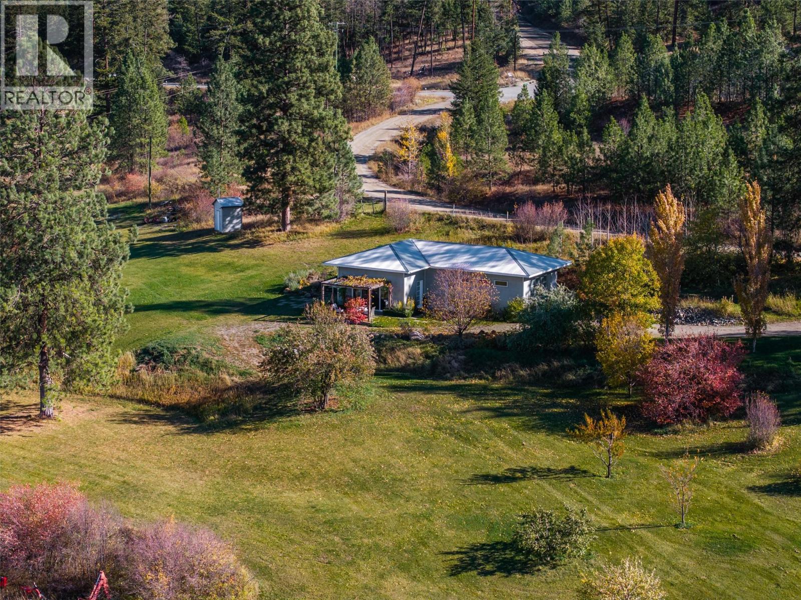 8121 Lyons Road, Kamloops, British Columbia  V0E 1Z2 - Photo 37 - 10400196