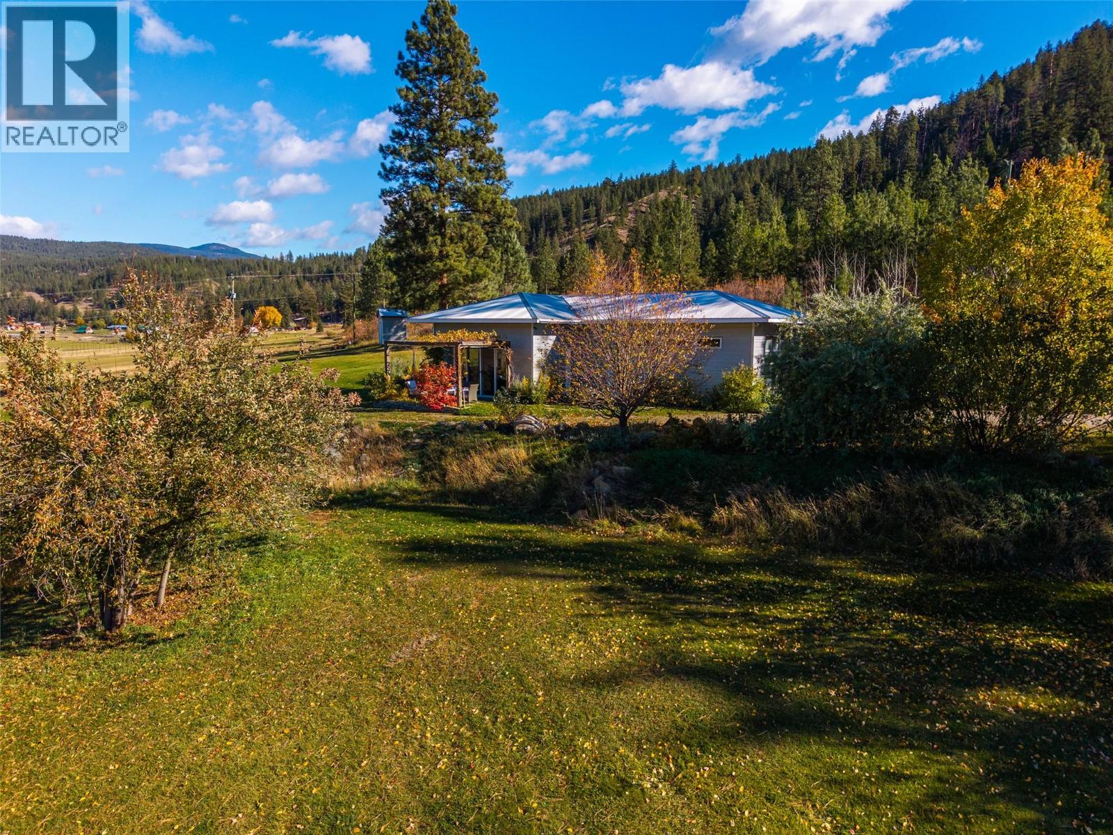 8121 Lyons Road, Kamloops, British Columbia  V0E 1Z2 - Photo 39 - 10400196