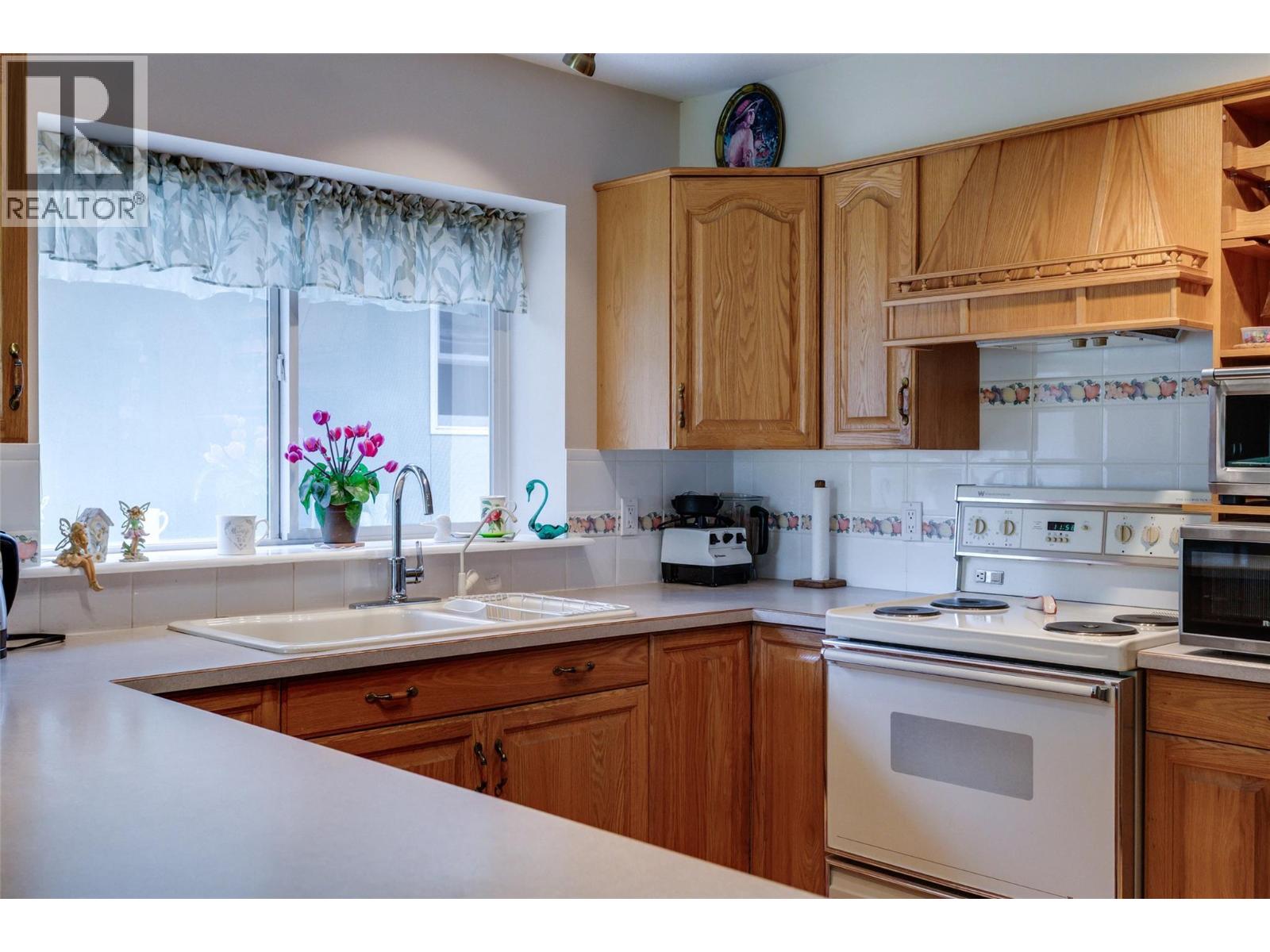 3788 Bird Place Unit# 114, Kelowna, British Columbia  V1W 4T3 - Photo 17 - 10399933