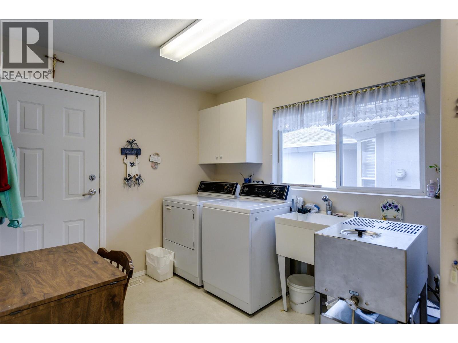 3788 Bird Place Unit# 114, Kelowna, British Columbia  V1W 4T3 - Photo 35 - 10399933