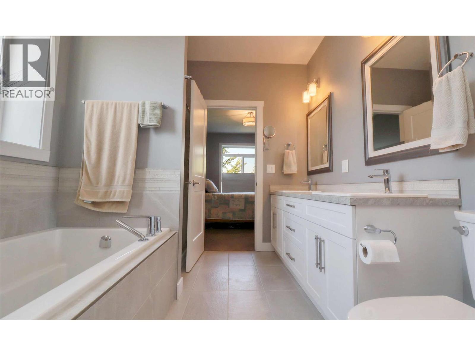2592 Alpen Paradies Road Unit# 35, Blind Bay, British Columbia  V0E 1H1 - Photo 28 - 10399259
