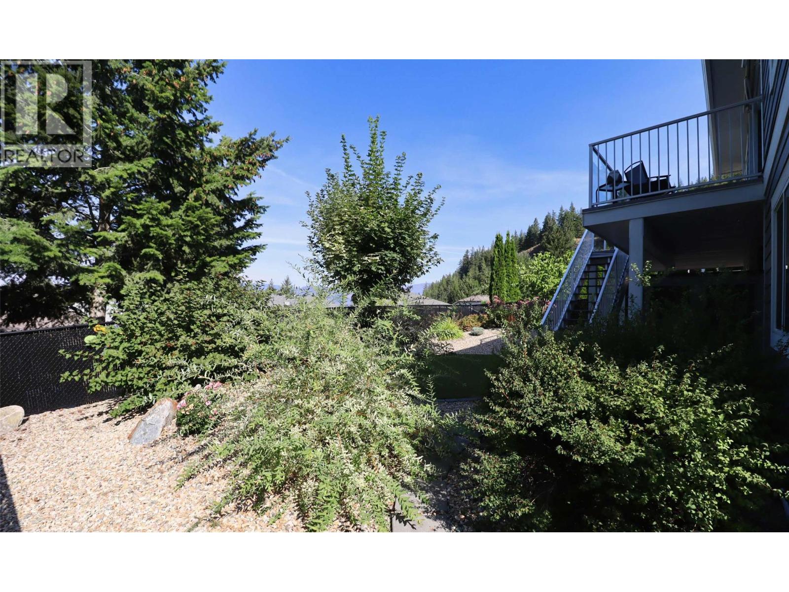 2592 Alpen Paradies Road Unit# 35, Blind Bay, British Columbia  V0E 1H1 - Photo 36 - 10399259