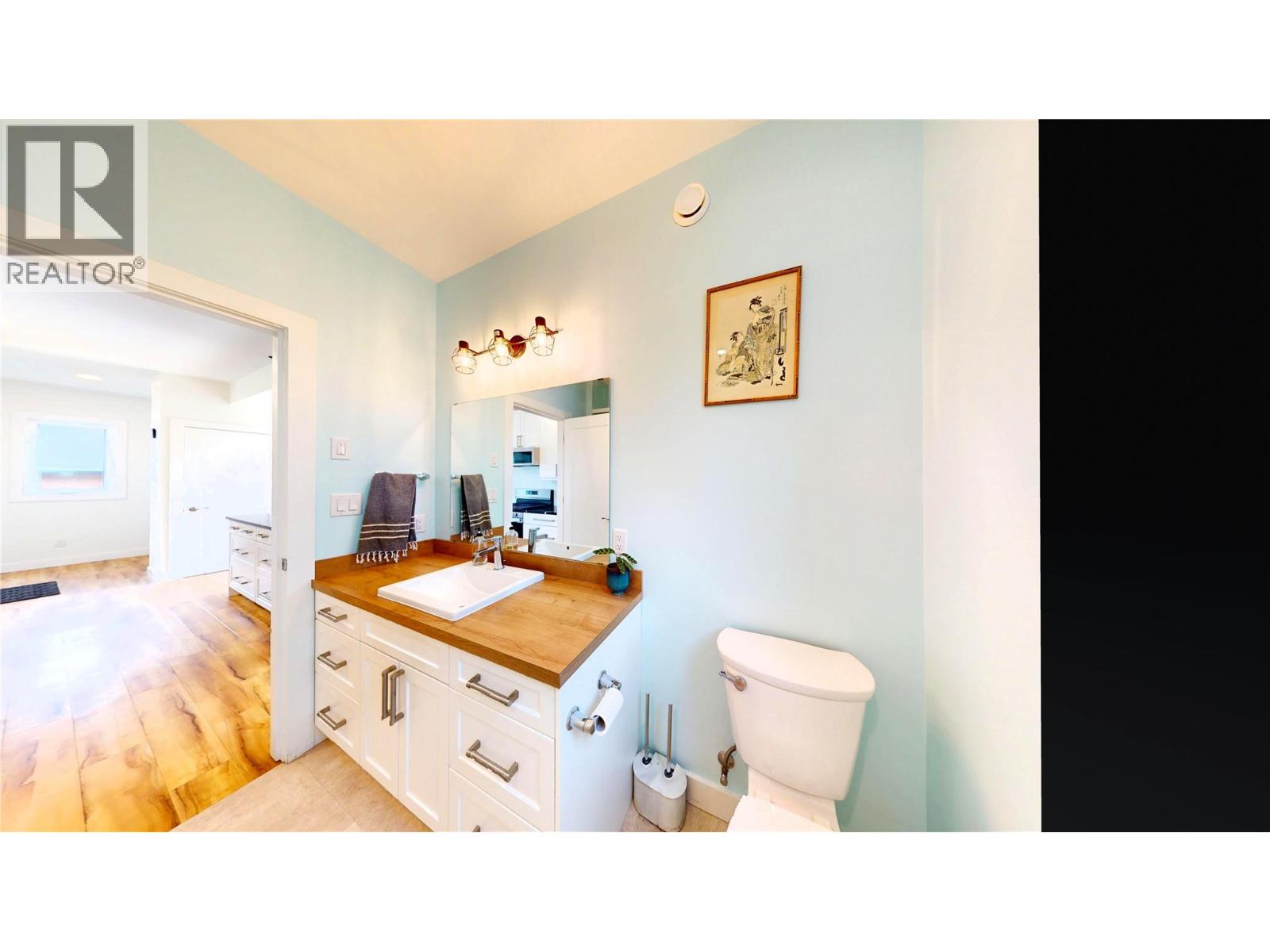1007 Silvertip Road, Rossland, British Columbia  V0G 1Y0 - Photo 17 - 10400224