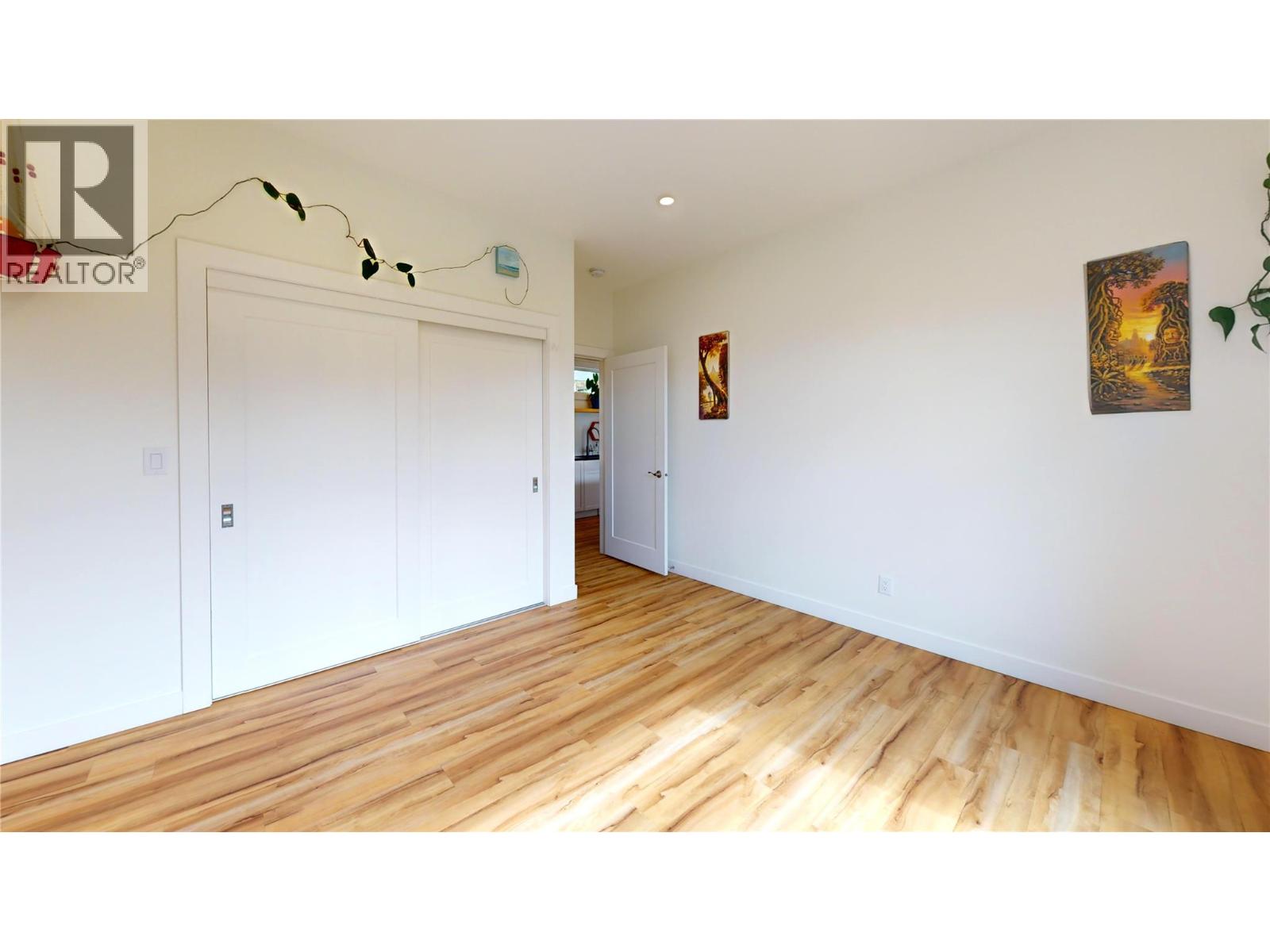1007 Silvertip Road, Rossland, British Columbia  V0G 1Y0 - Photo 18 - 10400224