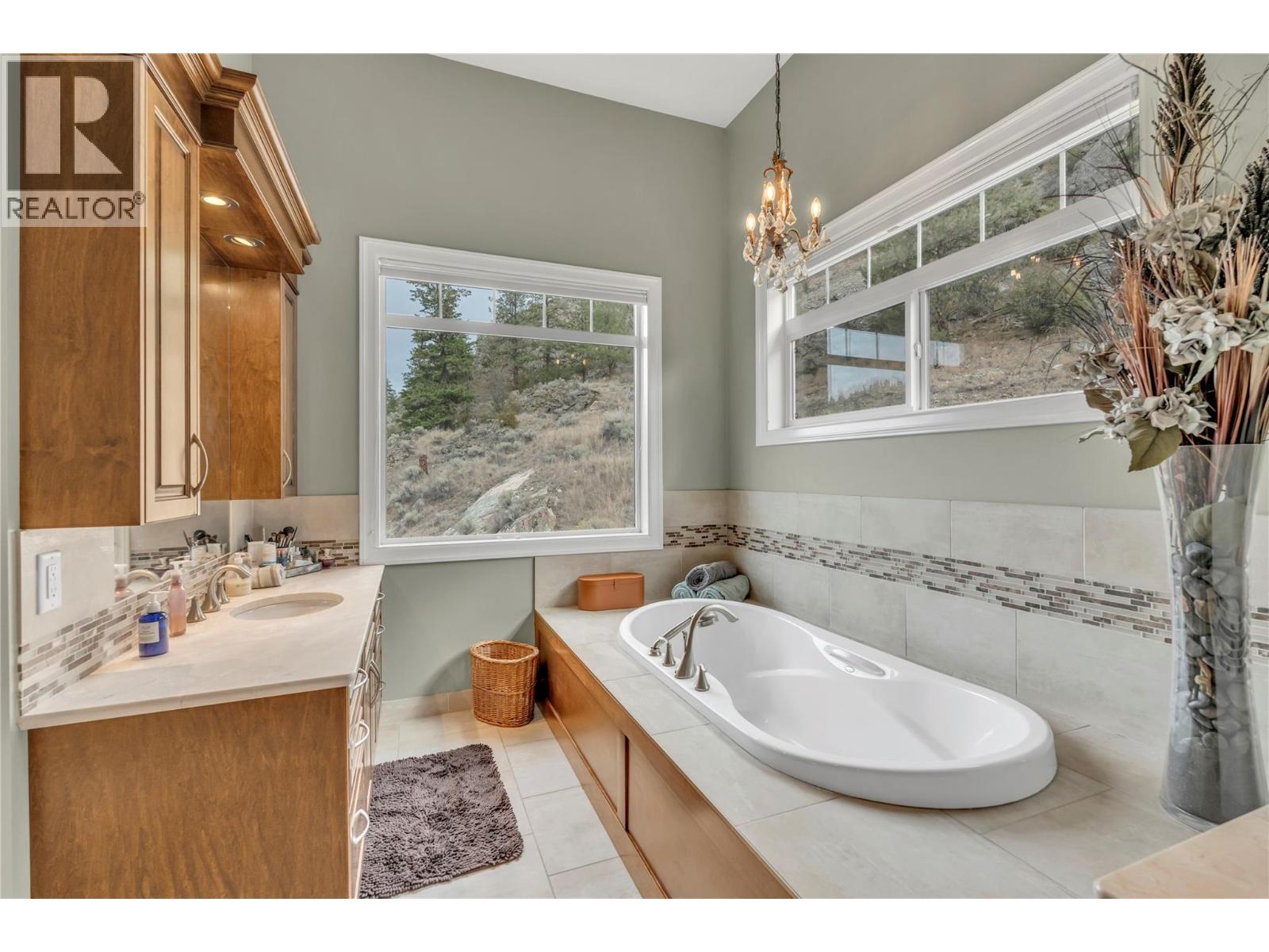 3789 Mclean Creek Road, Okanagan Falls, British Columbia  V0H 1R1 - Photo 21 - 10400267