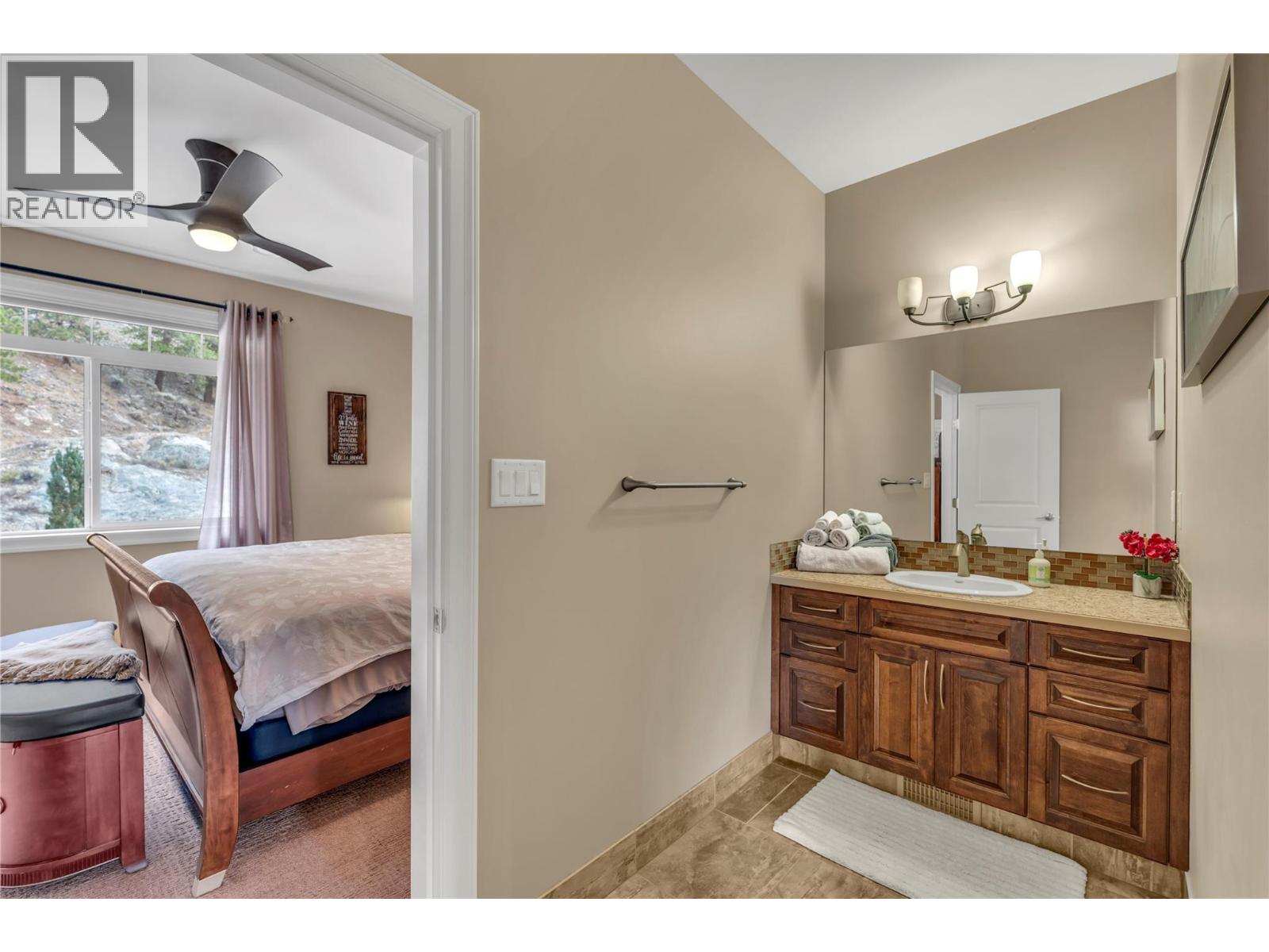 3789 Mclean Creek Road, Okanagan Falls, British Columbia  V0H 1R1 - Photo 39 - 10400267
