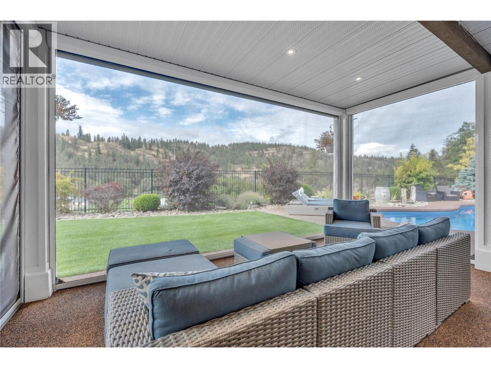 3789 Mclean Creek Road, Okanagan Falls, British Columbia  V0H 1R1 - Photo 59 - 10400267
