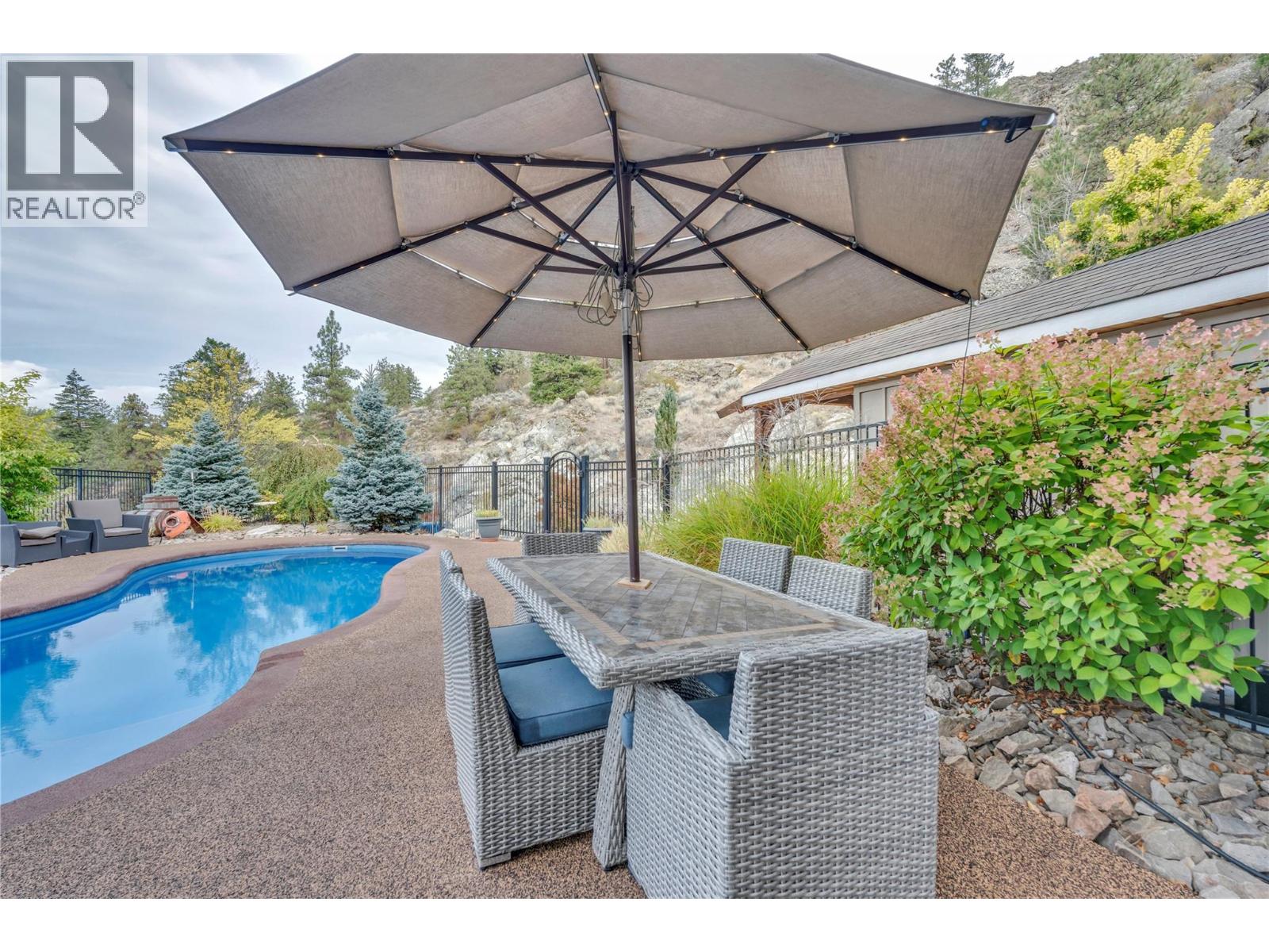 3789 Mclean Creek Road, Okanagan Falls, British Columbia  V0H 1R1 - Photo 61 - 10400267