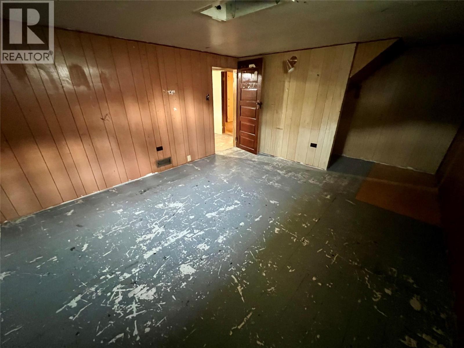 2258 Eighth Avenue, Trail, British Columbia  V1R 3E3 - Photo 24 - 10396956
