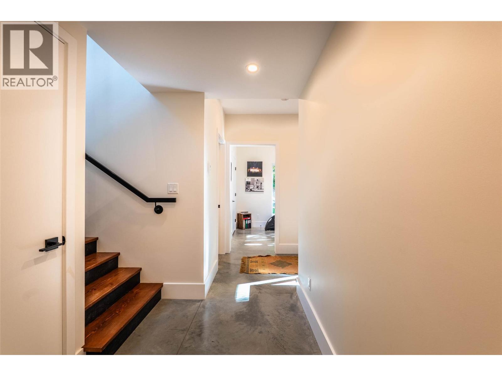 1409 Ash Street, Nelson, British Columbia  V1L 2J3 - Photo 41 - 10400377