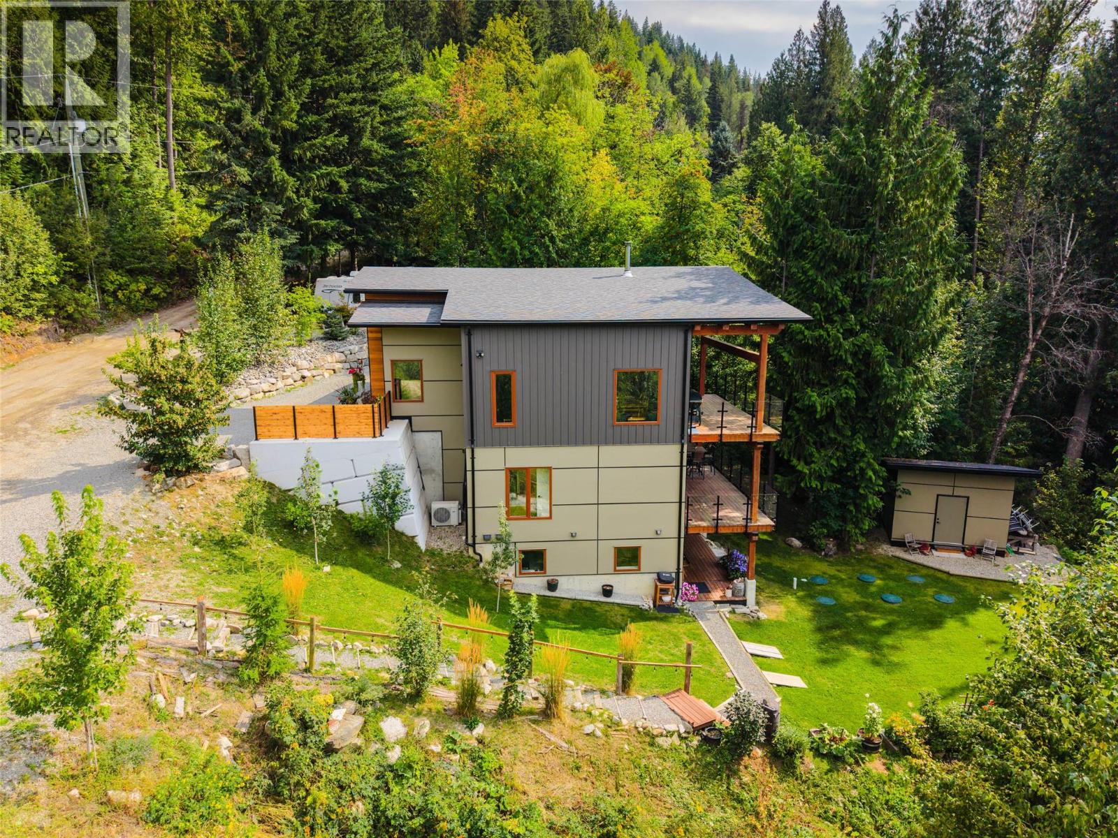 1409 Ash Street, Nelson, British Columbia  V1L 2J3 - Photo 87 - 10400377