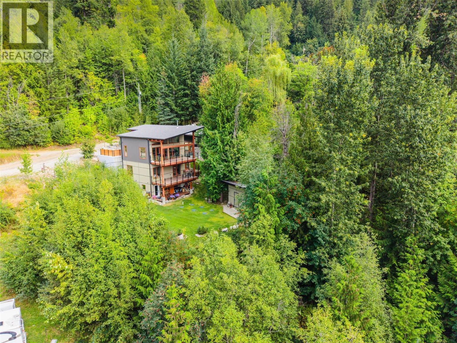 1409 Ash Street, Nelson, British Columbia  V1L 2J3 - Photo 94 - 10400377