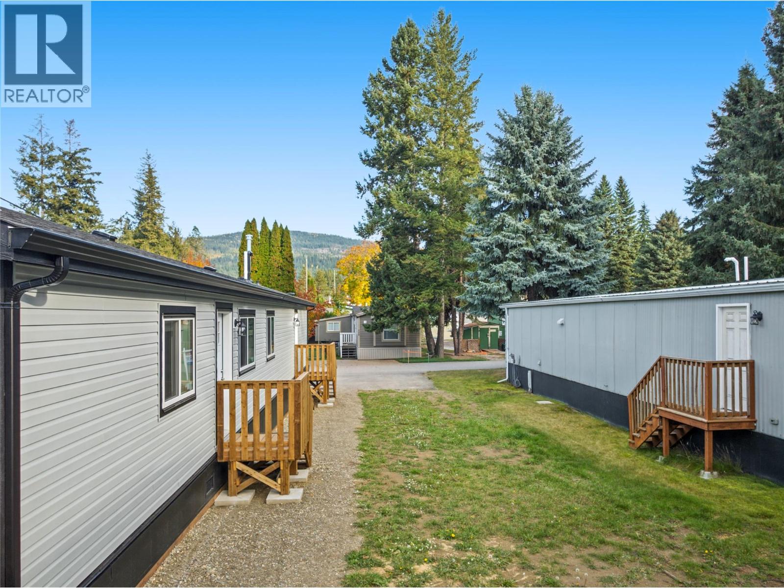 2500 97b Highway Unit# 131, Salmon Arm, British Columbia  V1E 1C2 - Photo 10 - 10400385