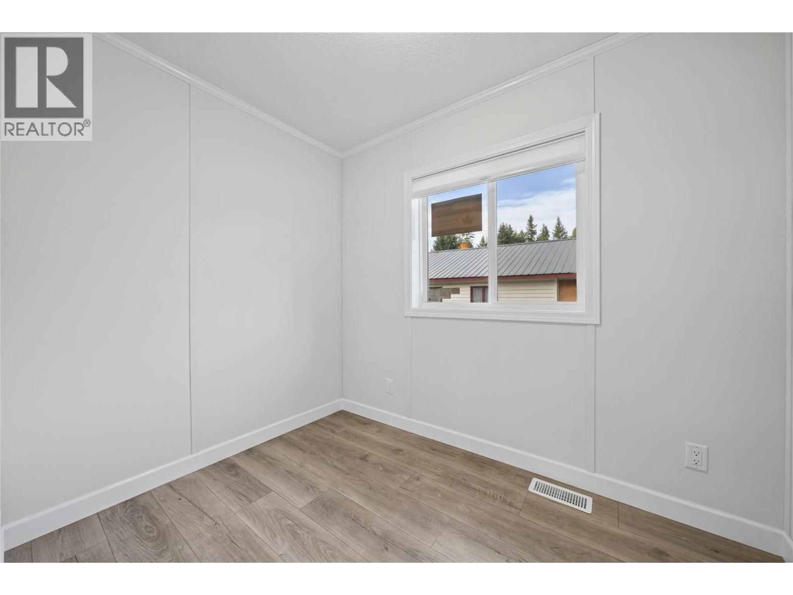 2500 97b Highway Unit# 131, Salmon Arm, British Columbia  V1E 1C2 - Photo 19 - 10400385
