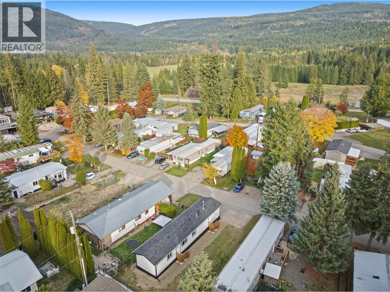 2500 97b Highway Unit# 131, Salmon Arm, British Columbia  V1E 1C2 - Photo 8 - 10400385