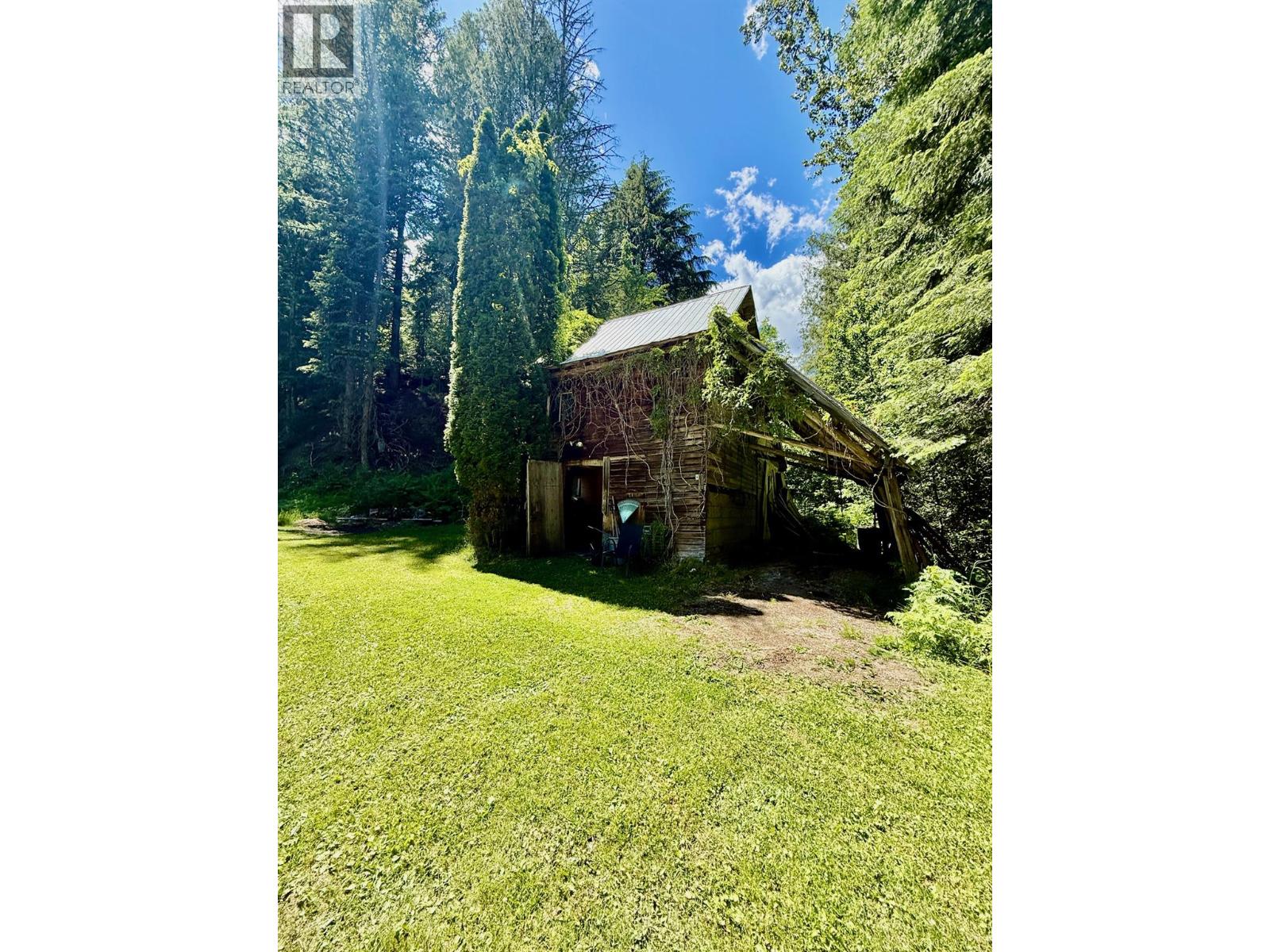 4019 Saunders & District Lot 13097 Road, Passmore, British Columbia  V0G 2J0 - Photo 28 - 10399942