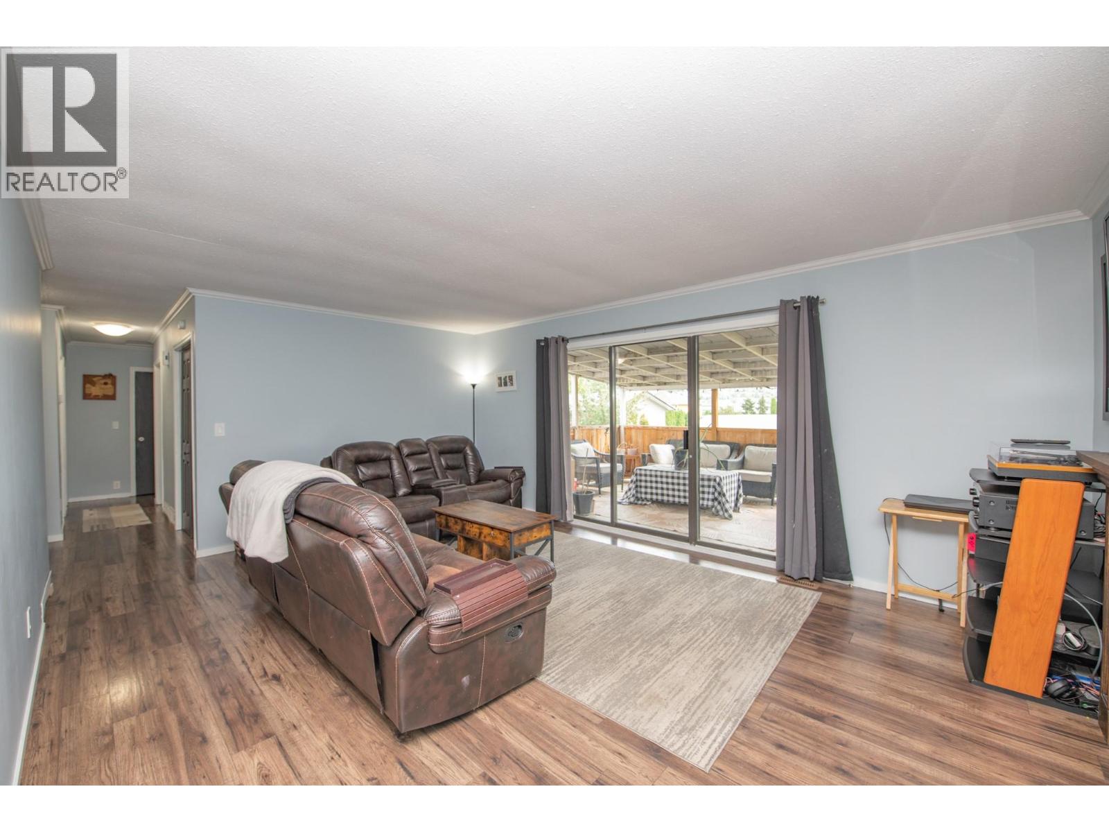 2104 20 Avenue, Vernon, British Columbia  V1T 7J6 - Photo 11 - 10400359