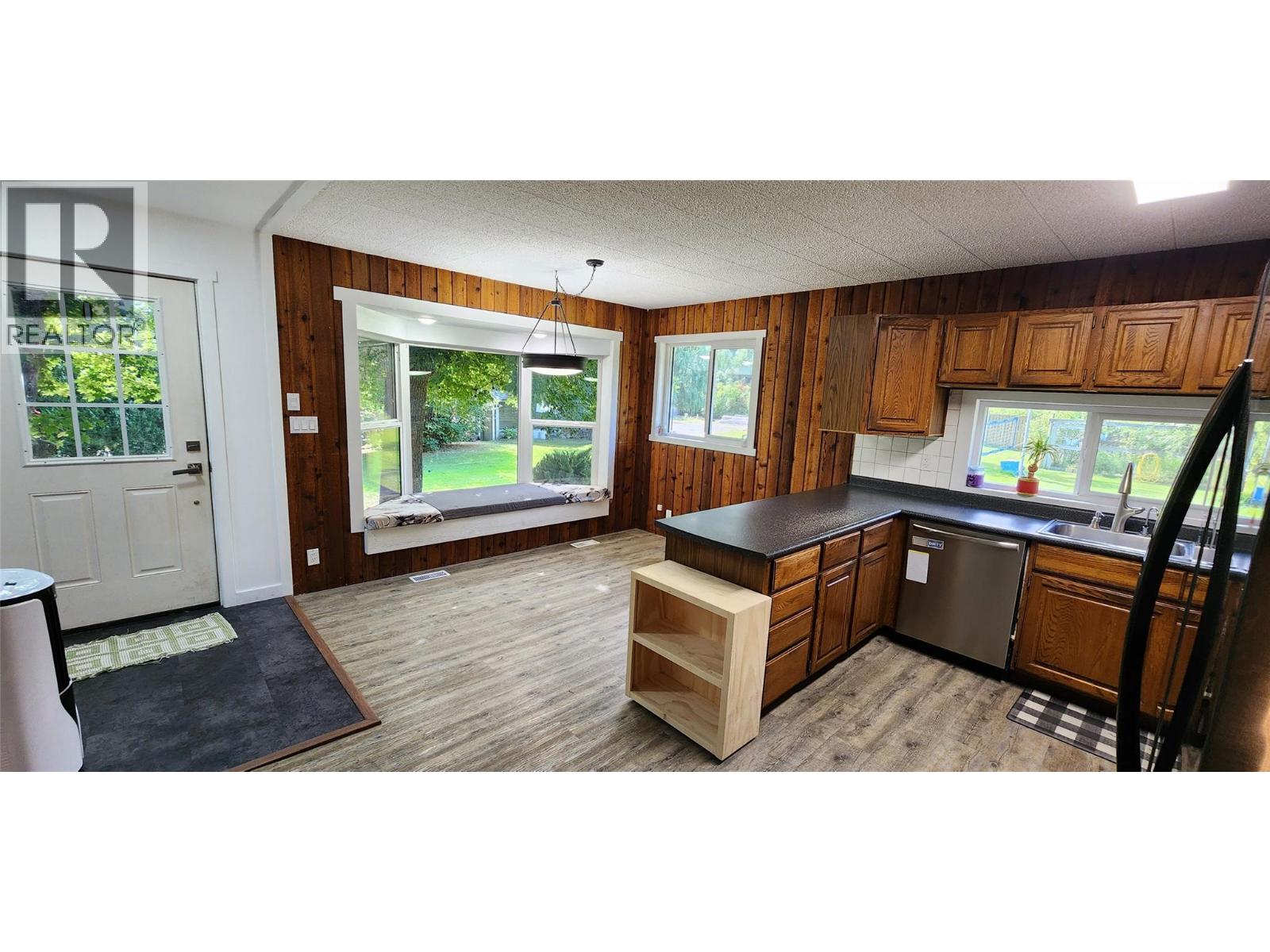 610 Gilpin Road, Grand Forks, British Columbia  V0H 1H9 - Photo 11 - 10400109
