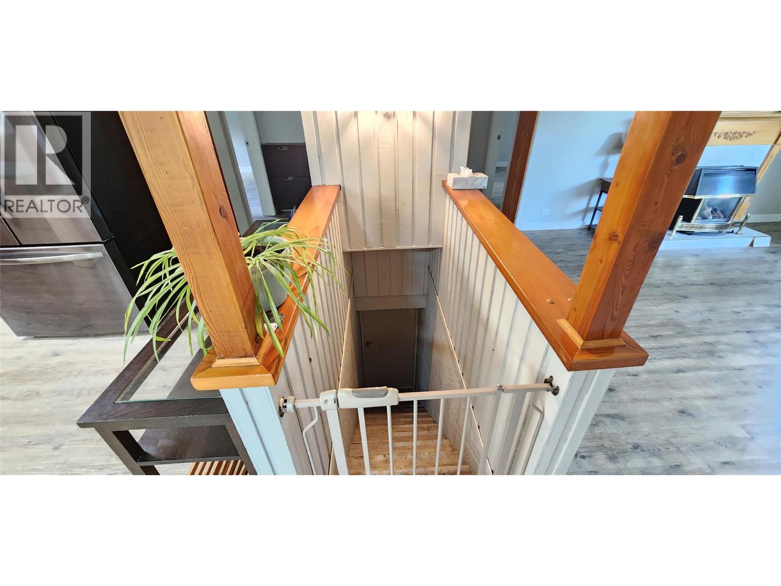 610 Gilpin Road, Grand Forks, British Columbia  V0H 1H9 - Photo 17 - 10400109