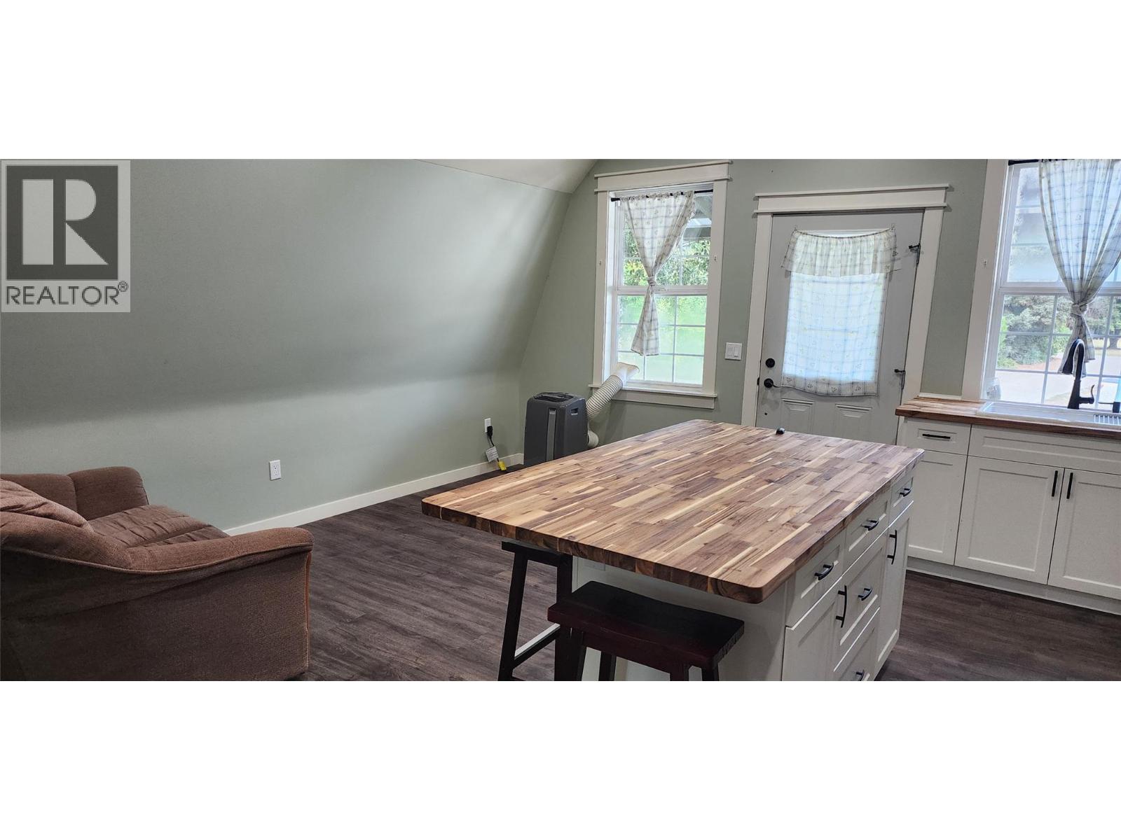 610 Gilpin Road, Grand Forks, British Columbia  V0H 1H9 - Photo 29 - 10400109