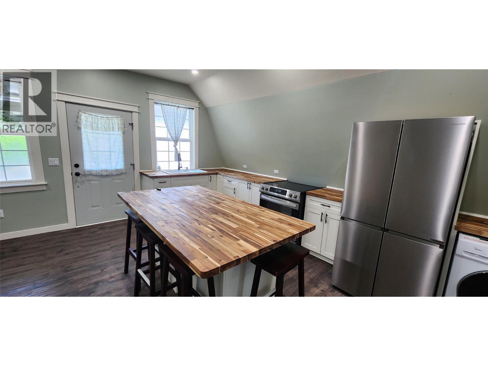 610 Gilpin Road, Grand Forks, British Columbia  V0H 1H9 - Photo 31 - 10400109