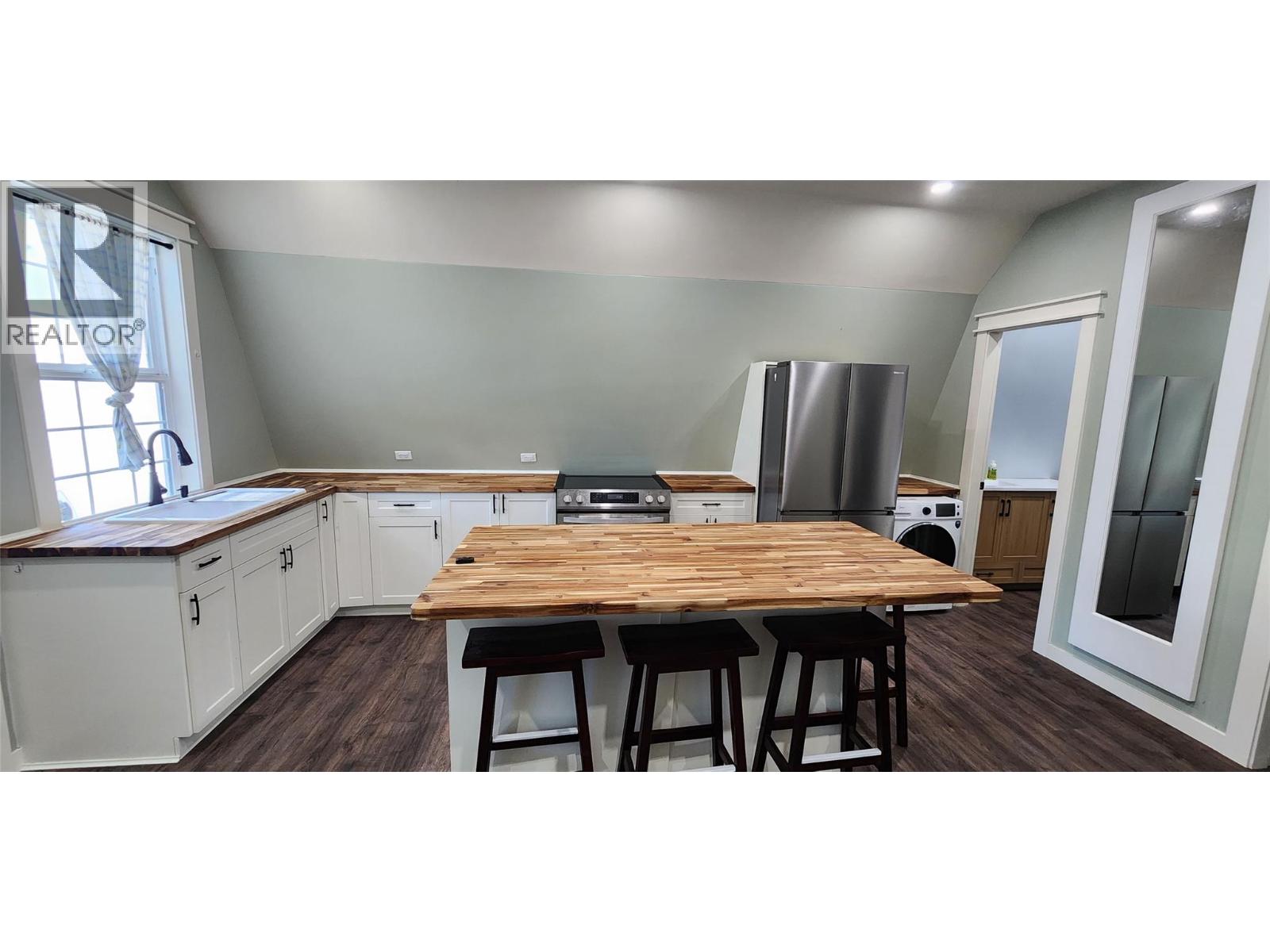 610 Gilpin Road, Grand Forks, British Columbia  V0H 1H9 - Photo 32 - 10400109