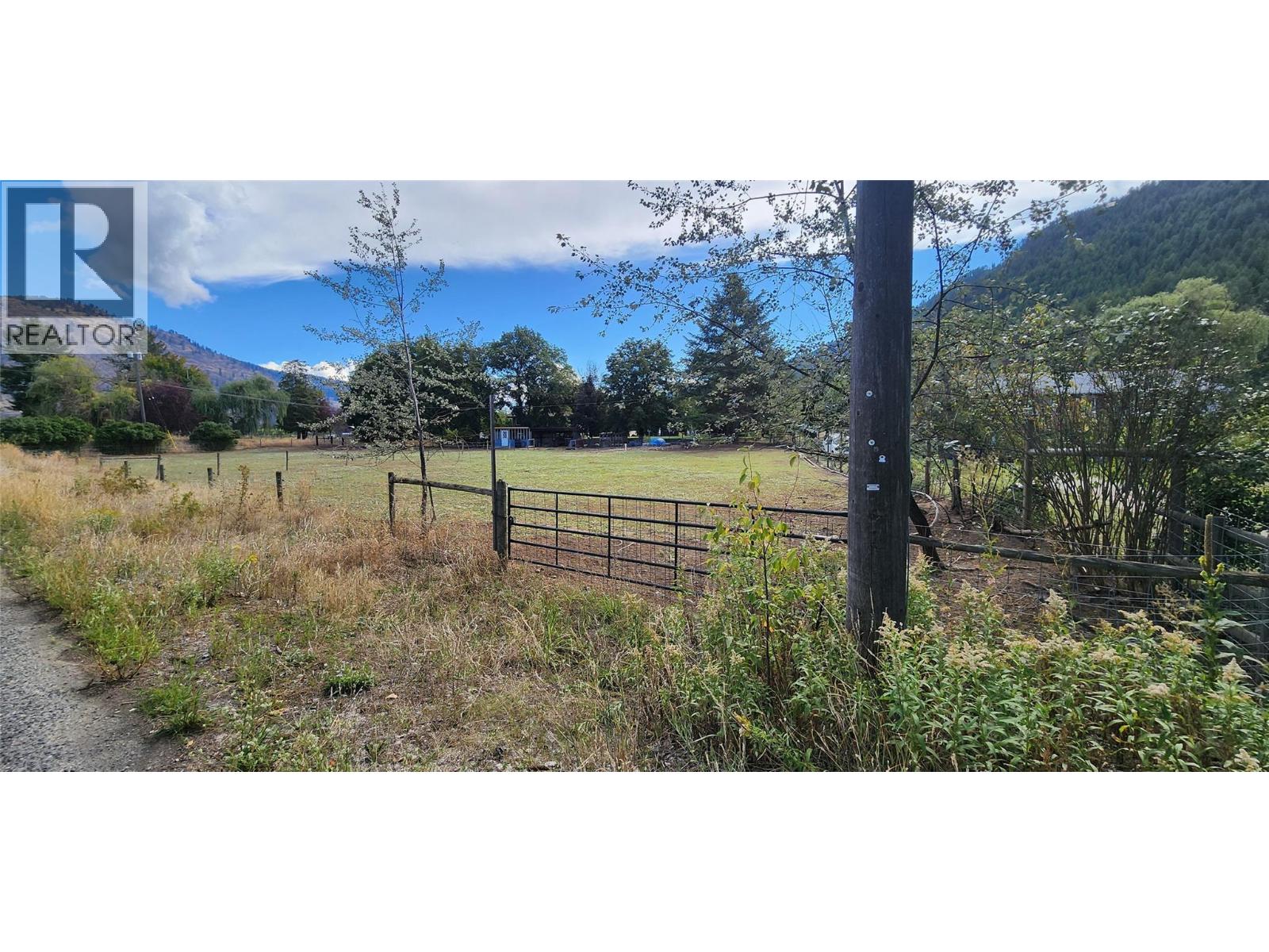 610 Gilpin Road, Grand Forks, British Columbia  V0H 1H9 - Photo 6 - 10400109