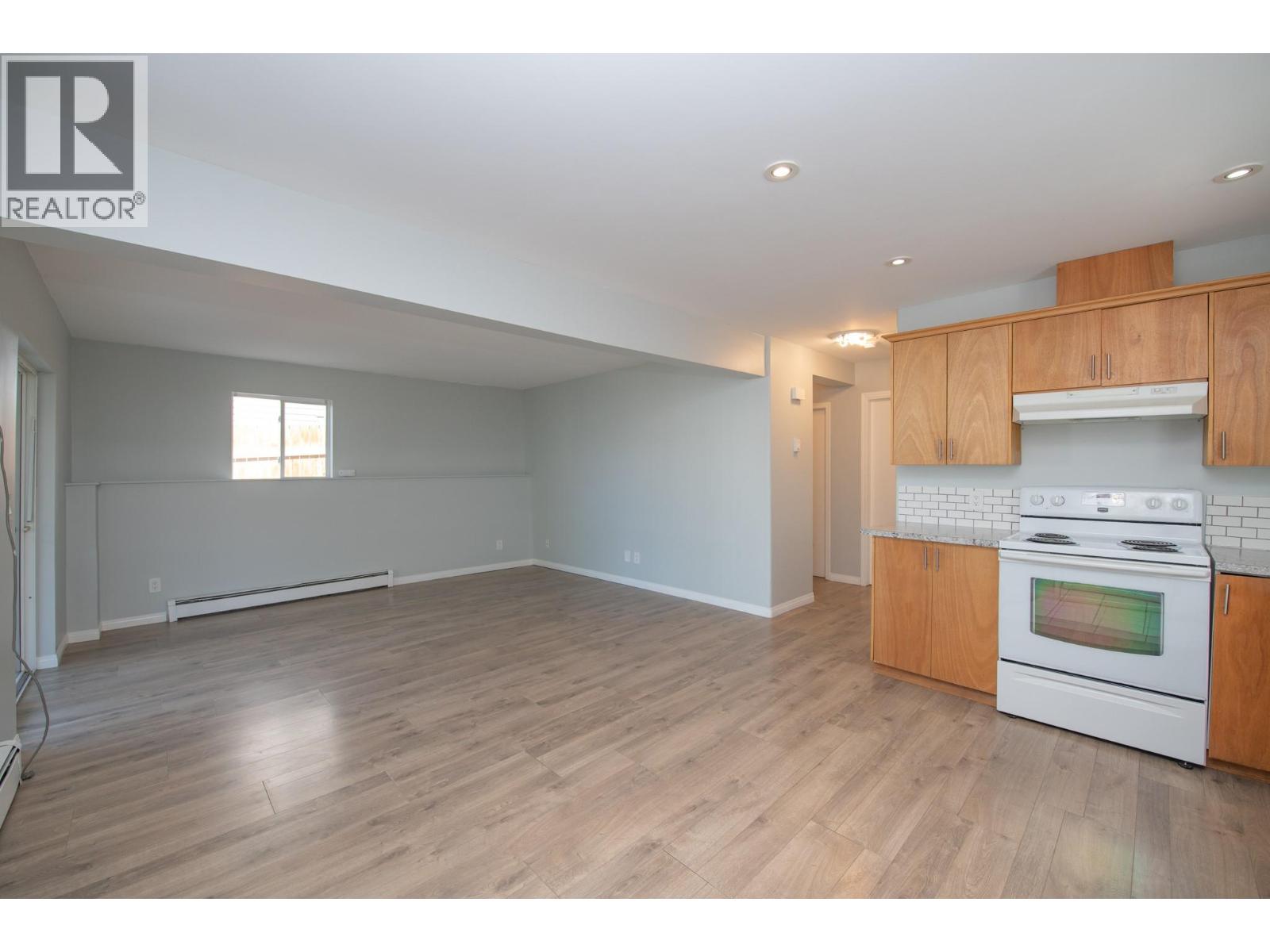 3908 Pleasant Valley Road, Vernon, British Columbia  V1T 4M2 - Photo 10 - 10400417