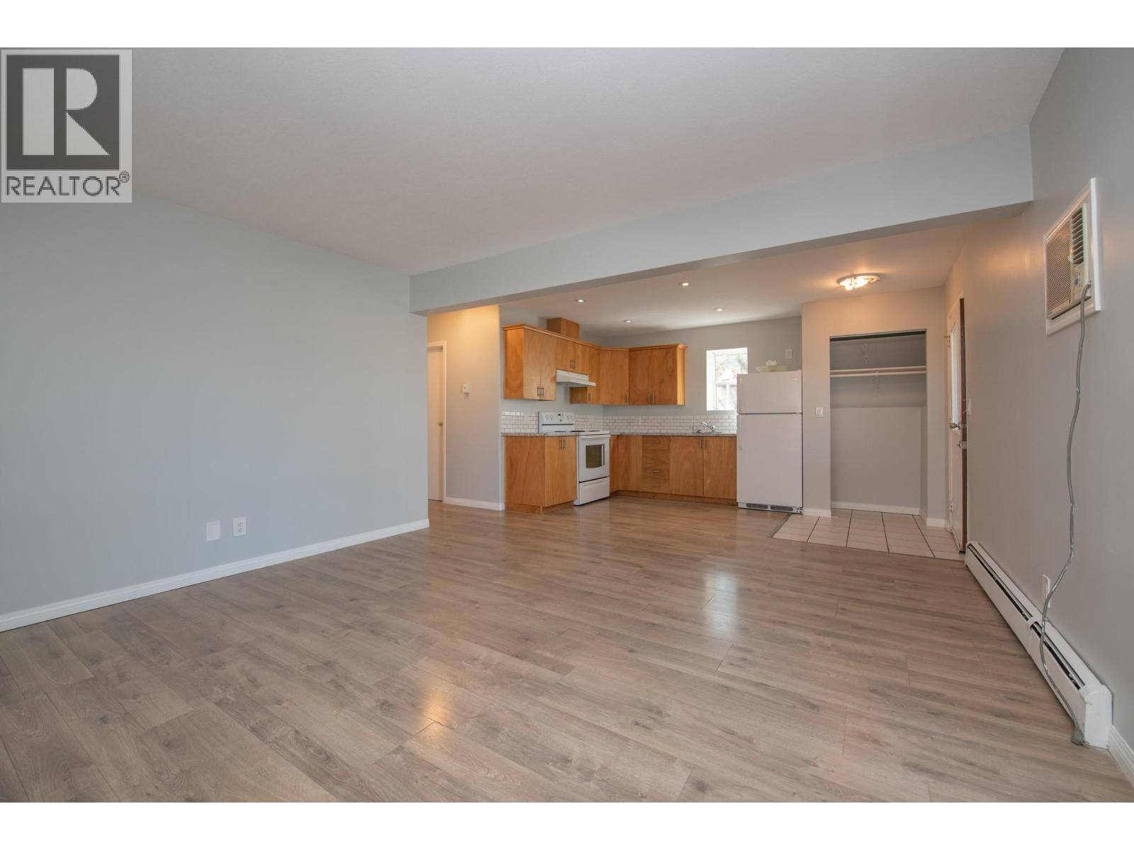 3908 Pleasant Valley Road, Vernon, British Columbia  V1T 4M2 - Photo 17 - 10400417