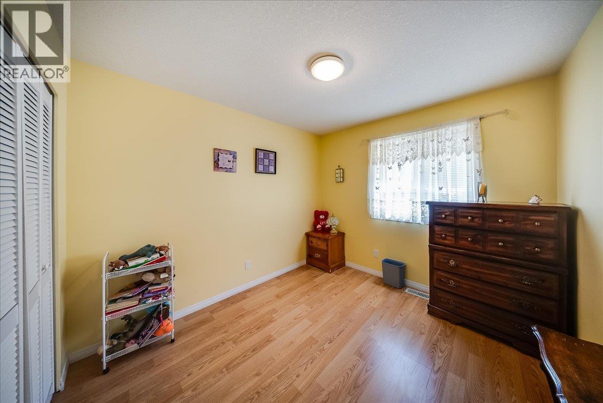 7200 Wright Way, Trail, British Columbia  V1R 4X6 - Photo 14 - 10400373