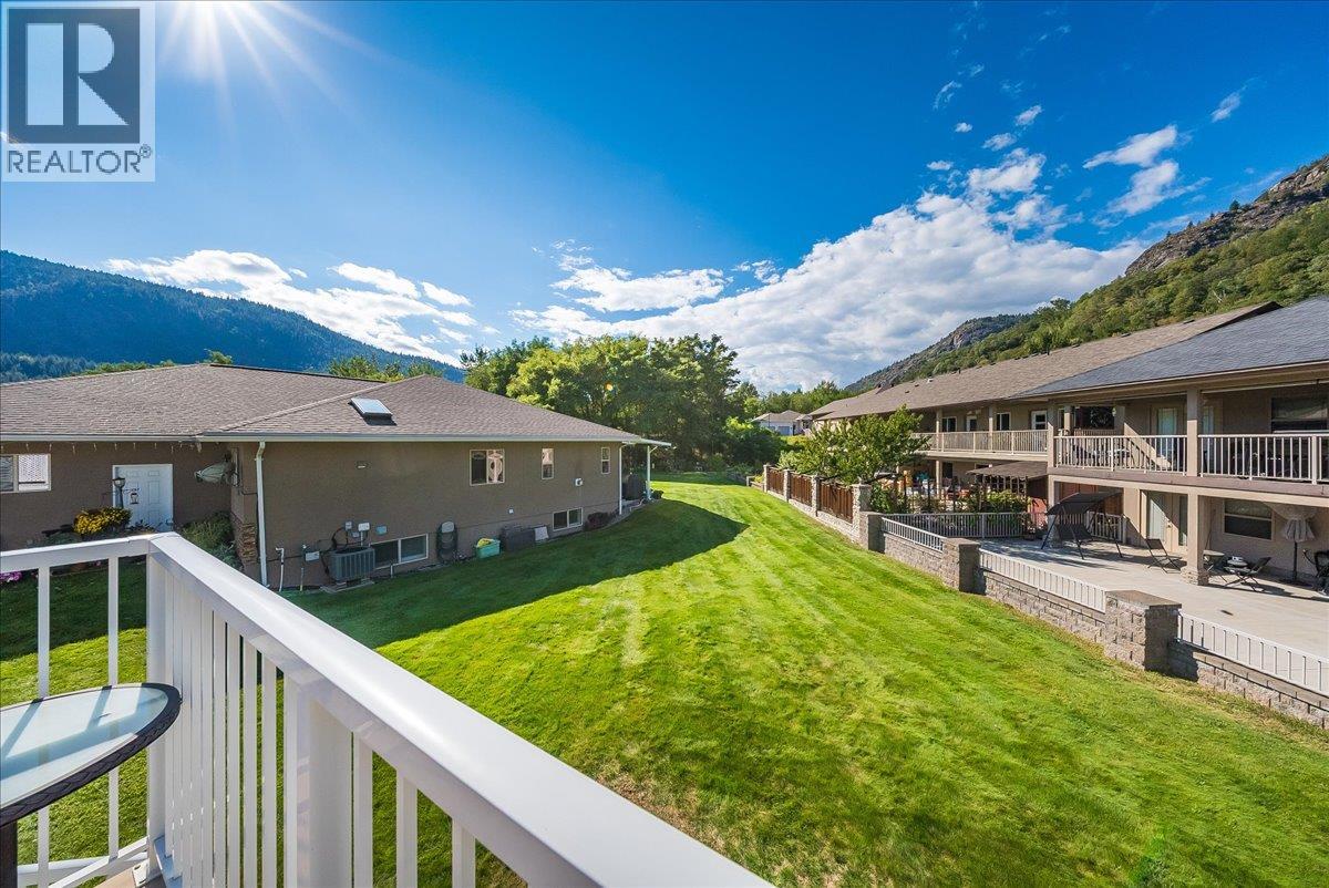 7200 Wright Way, Trail, British Columbia  V1R 4X6 - Photo 41 - 10400373