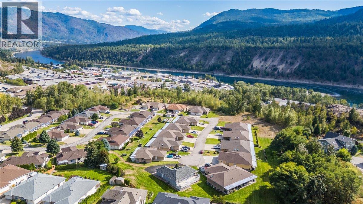 7200 Wright Way, Trail, British Columbia  V1R 4X6 - Photo 51 - 10400373