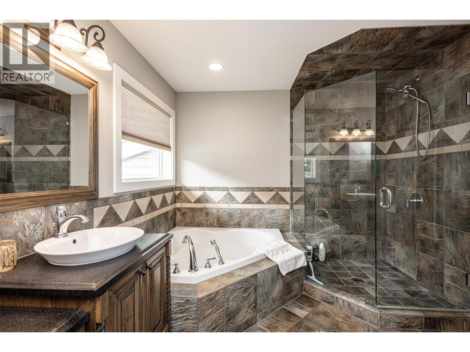 3510 Gates Road, West Kelowna, British Columbia  V4T 1A2 - Photo 24 - 10400329