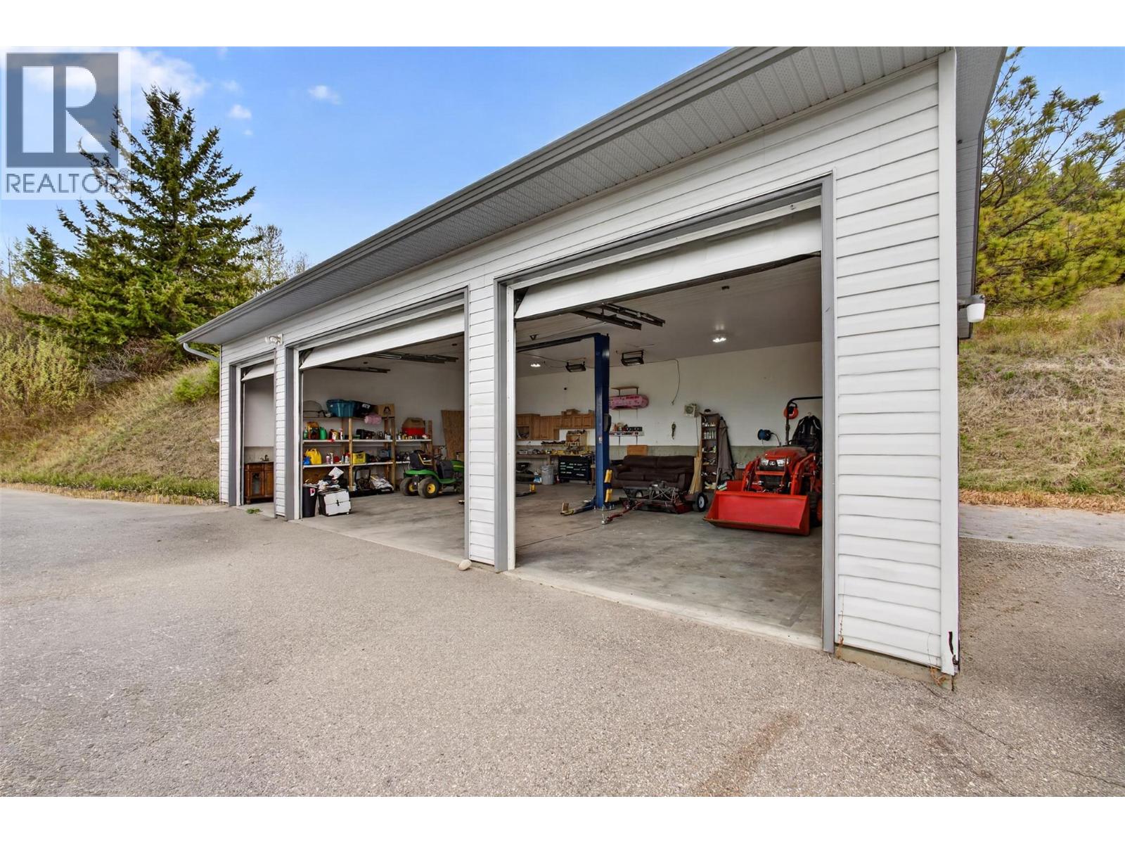 3510 Gates Road, West Kelowna, British Columbia  V4T 1A2 - Photo 41 - 10400329