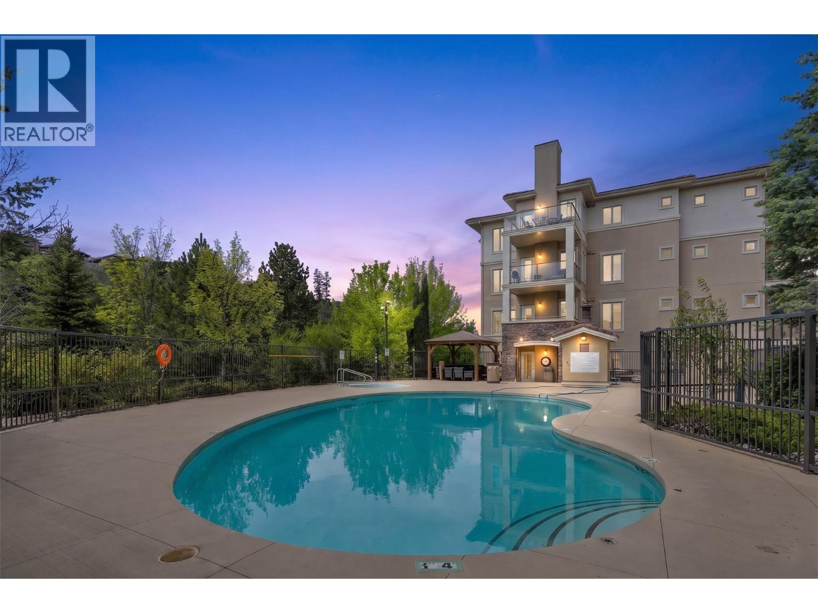 1875 Country Club Drive Unit# 1204, Kelowna, British Columbia  V1V 2W7 - Photo 1 - 10400195