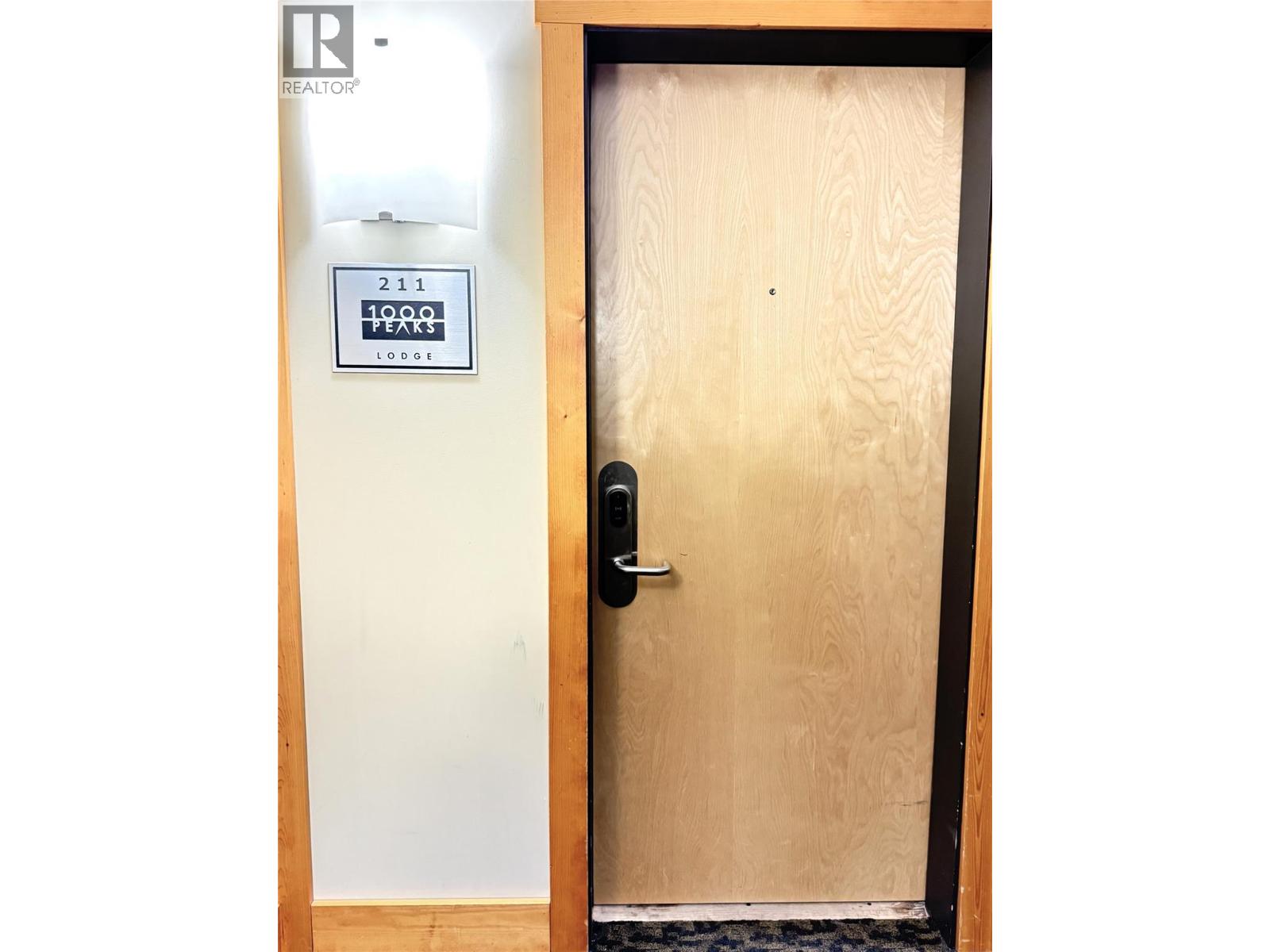 2064 Summit Drive Unit# 211, Panorama, British Columbia  V0A 1T0 - Photo 39 - 10398879