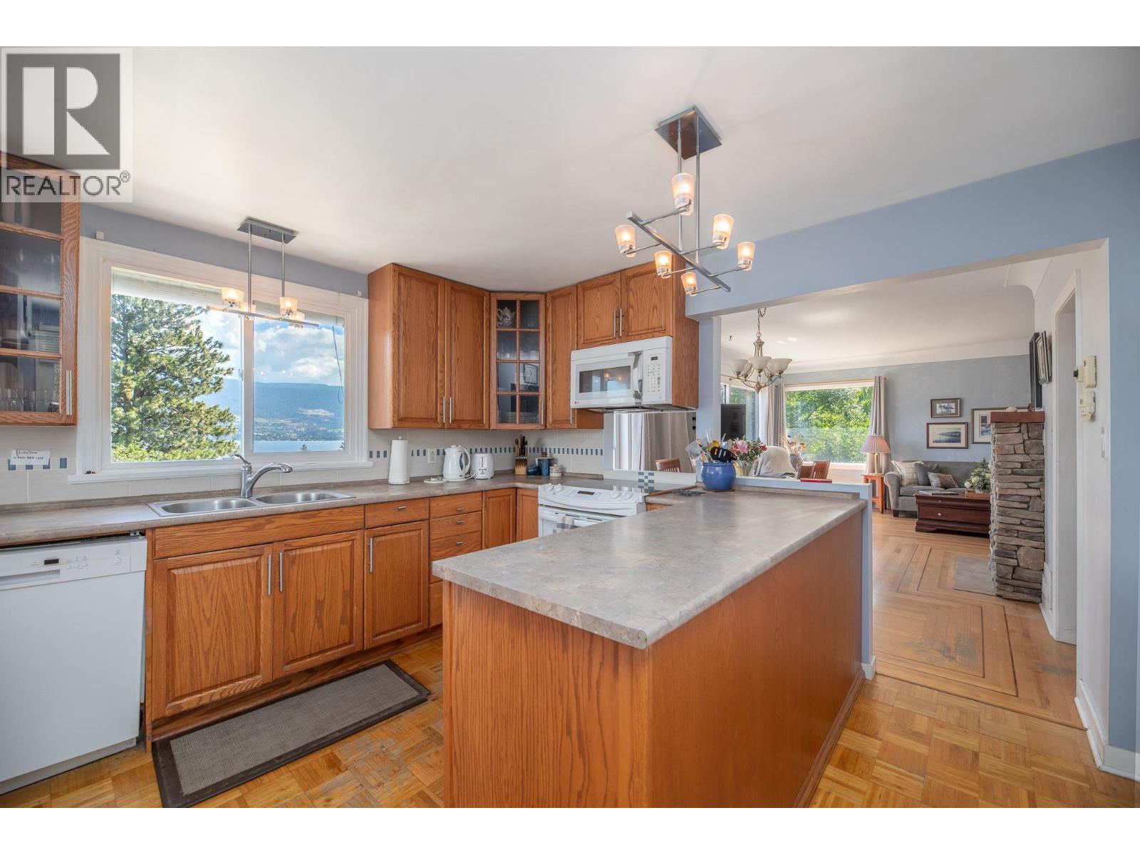 14602 Fisher Close, Summerland, British Columbia  V0H 1Z1 - Photo 17 - 10400445