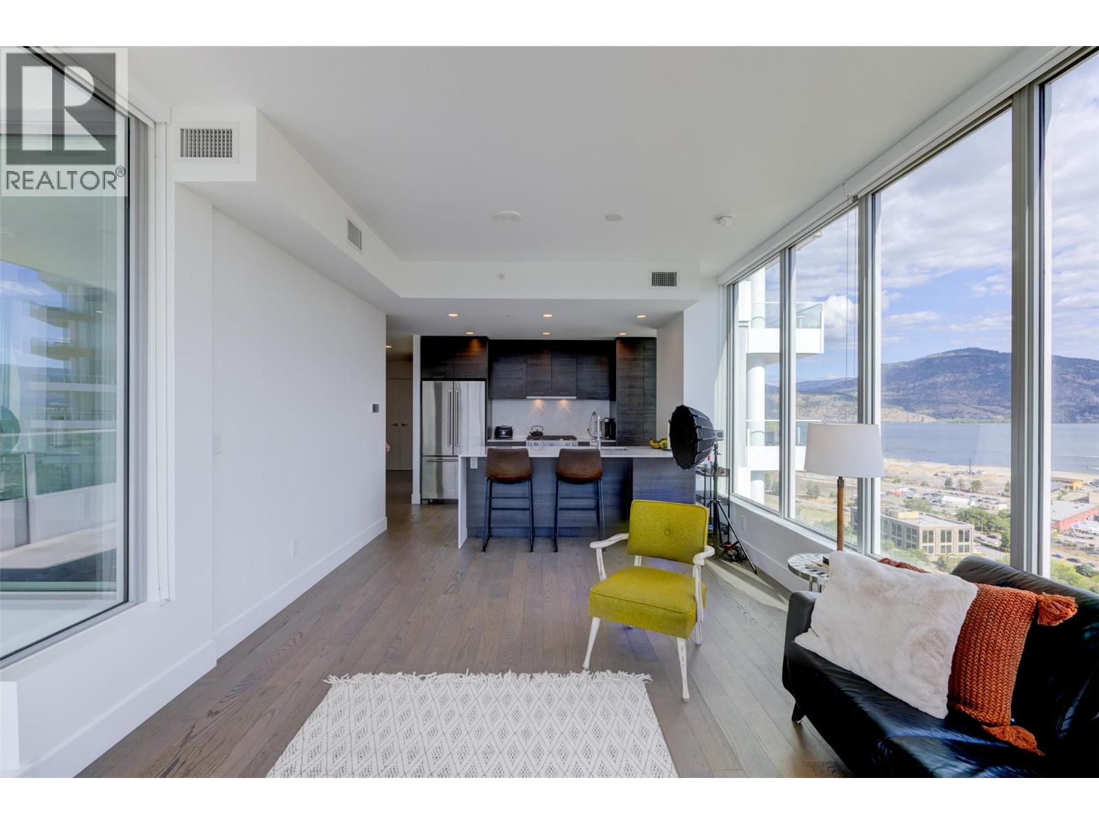 1181 Sunset Drive Unit# 2302, Kelowna, British Columbia  V1Y 0J4 - Photo 4 - 10400406