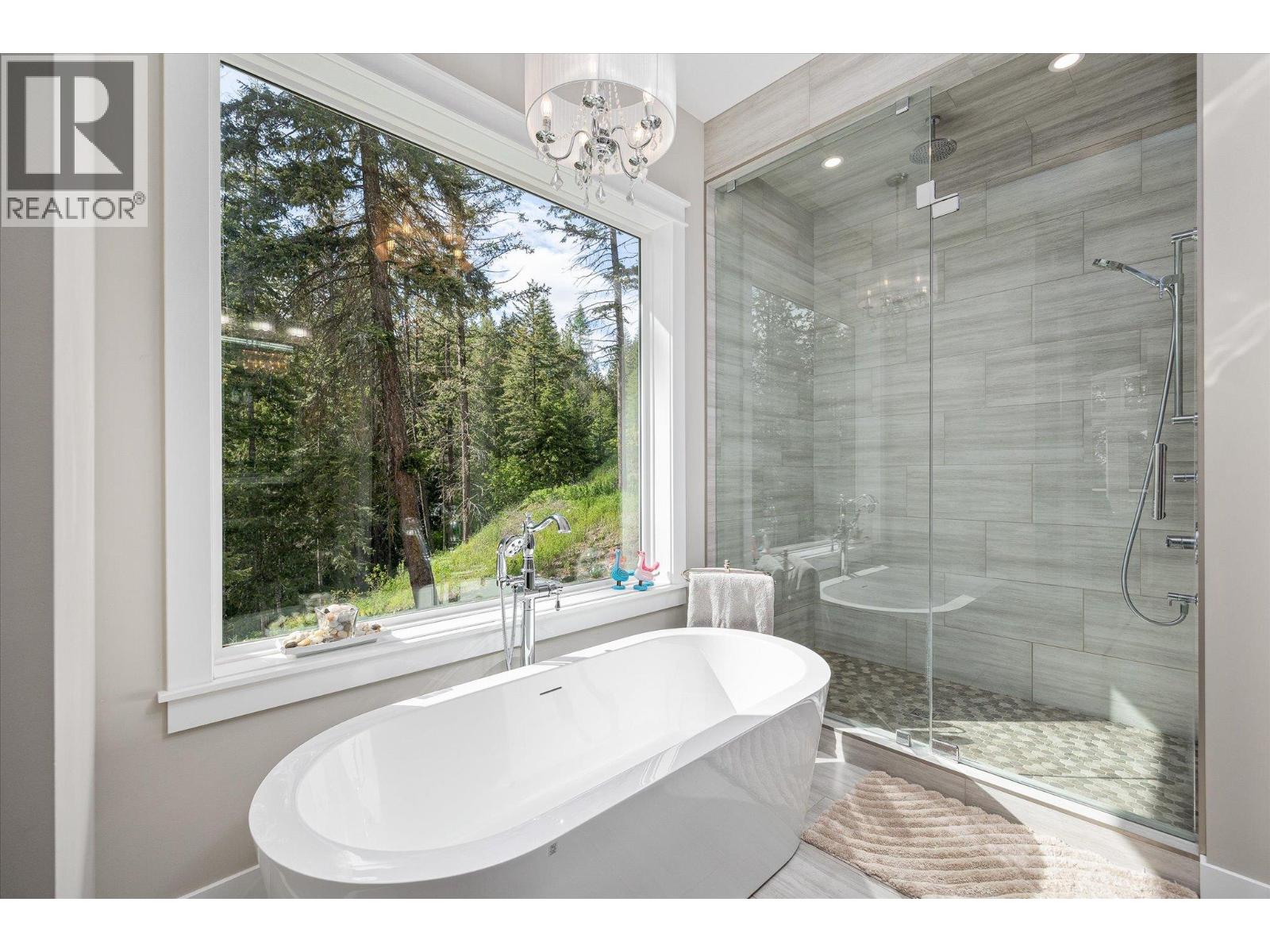 7844 Chew Road, Vernon, British Columbia  V1B 3N6 - Photo 22 - 10400447