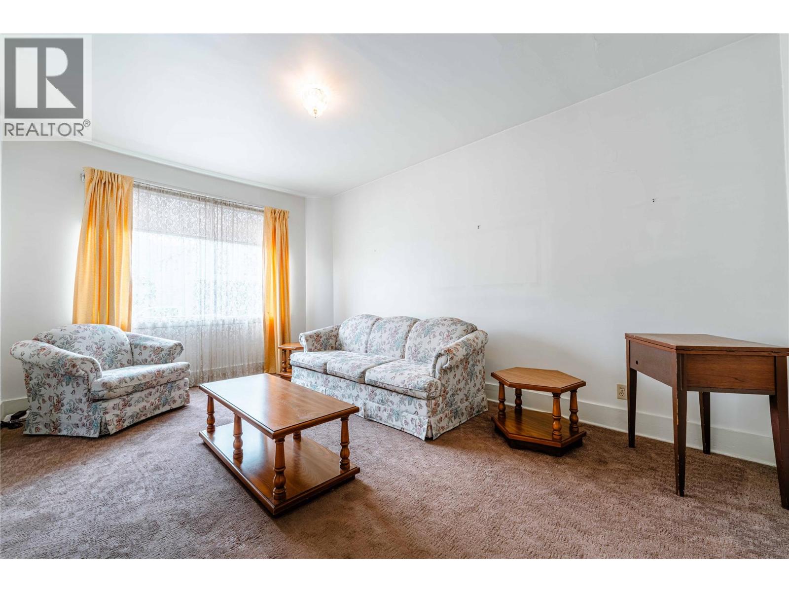 514 Fourth Street E, Revelstoke, British Columbia  V0E 2S0 - Photo 15 - 10399367