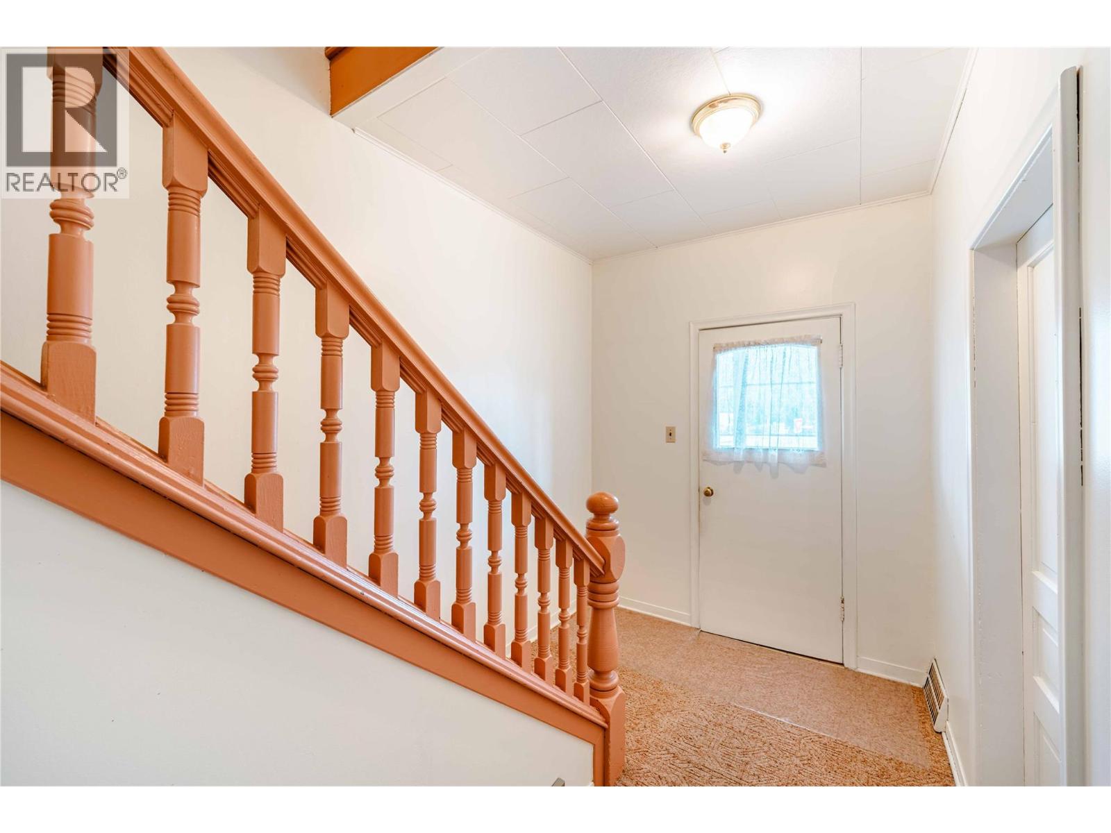 514 Fourth Street E, Revelstoke, British Columbia  V0E 2S0 - Photo 19 - 10399367