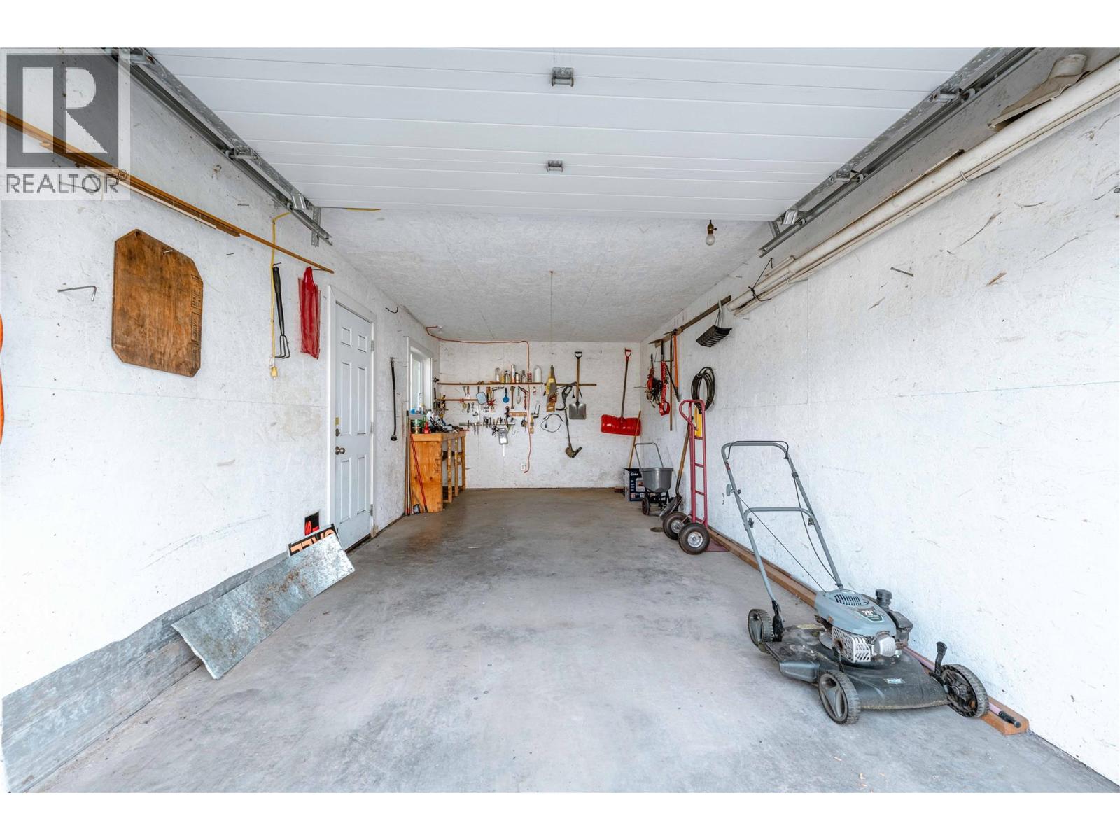 514 Fourth Street E, Revelstoke, British Columbia  V0E 2S0 - Photo 6 - 10399367