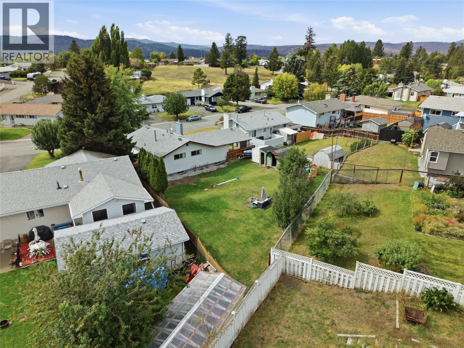 15 Galena Avenue, Logan Lake, British Columbia  V0K 1W0 - Photo 34 - 10400454