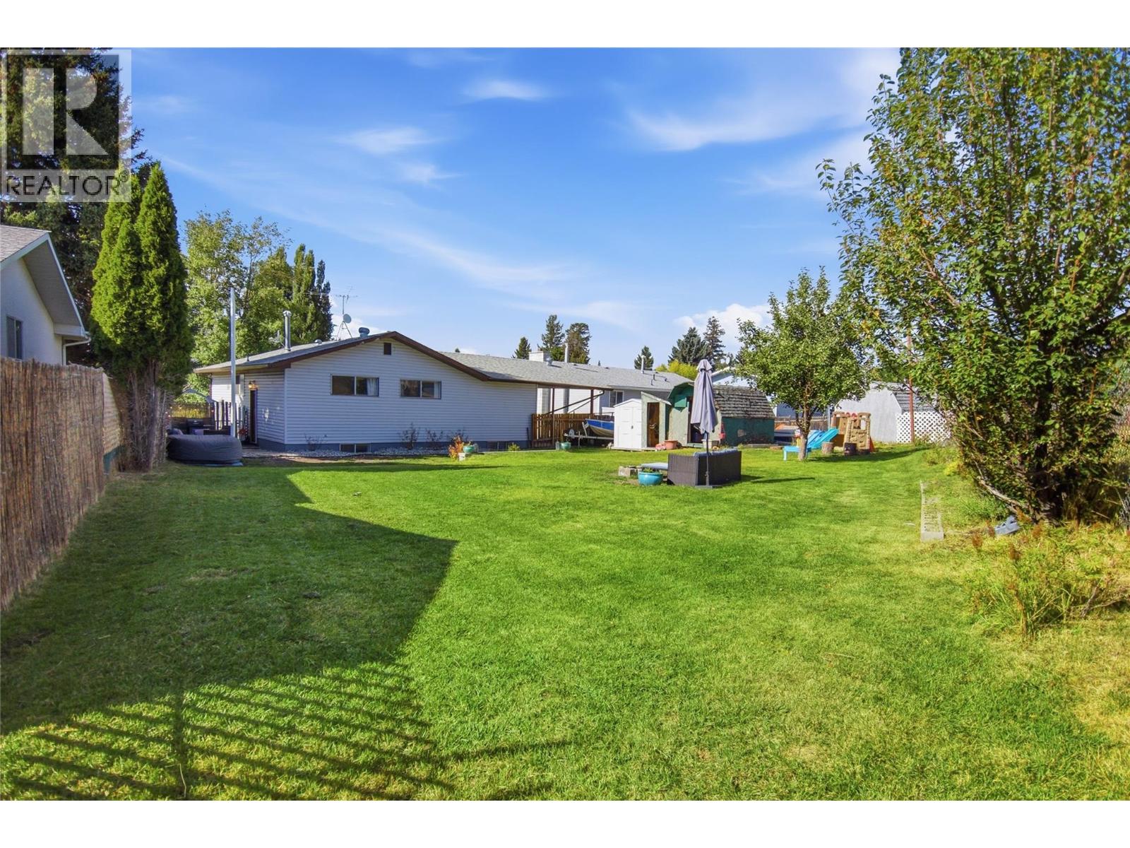 15 Galena Avenue, Logan Lake, British Columbia  V0K 1W0 - Photo 35 - 10400454