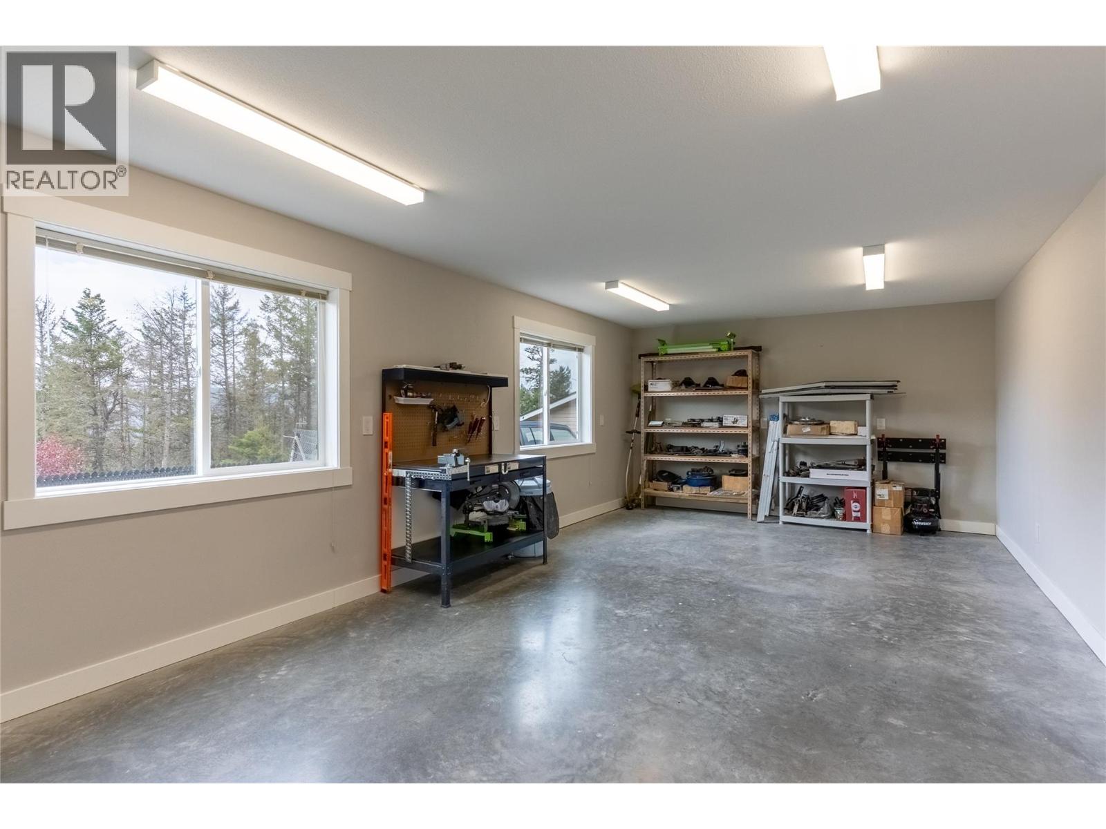 256 Calcite Drive, Logan Lake, British Columbia  V0K 1W0 - Photo 26 - 10400037