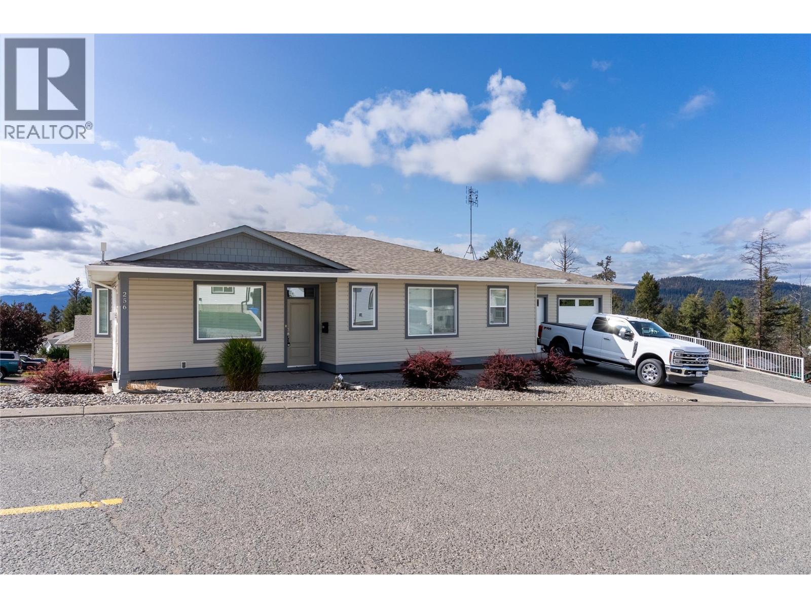 256 Calcite Drive, Logan Lake, British Columbia  V0K 1W0 - Photo 43 - 10400037