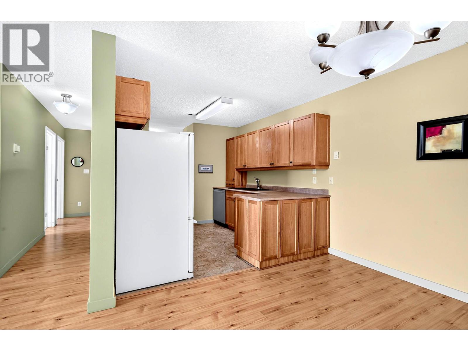 1085 12th Avenue Unit# 302, Kamloops, British Columbia  V2C 6A2 - Photo 12 - 10400374