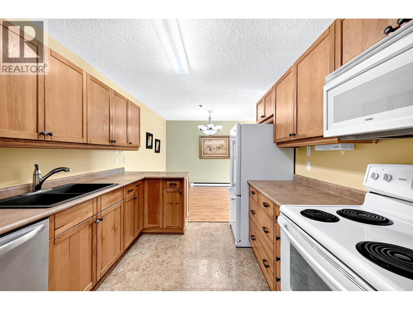1085 12th Avenue Unit# 302, Kamloops, British Columbia  V2C 6A2 - Photo 9 - 10400374