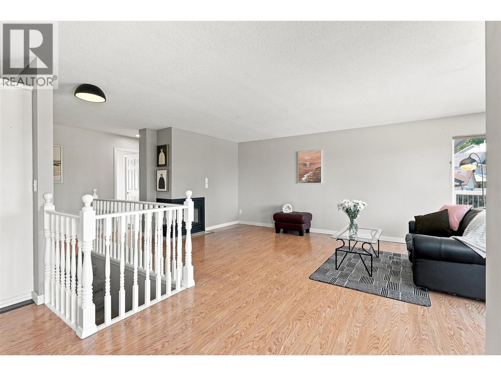 913 Greystone Crescent, Kamloops, British Columbia  V1S 1K7 - Photo 38 - 10400399