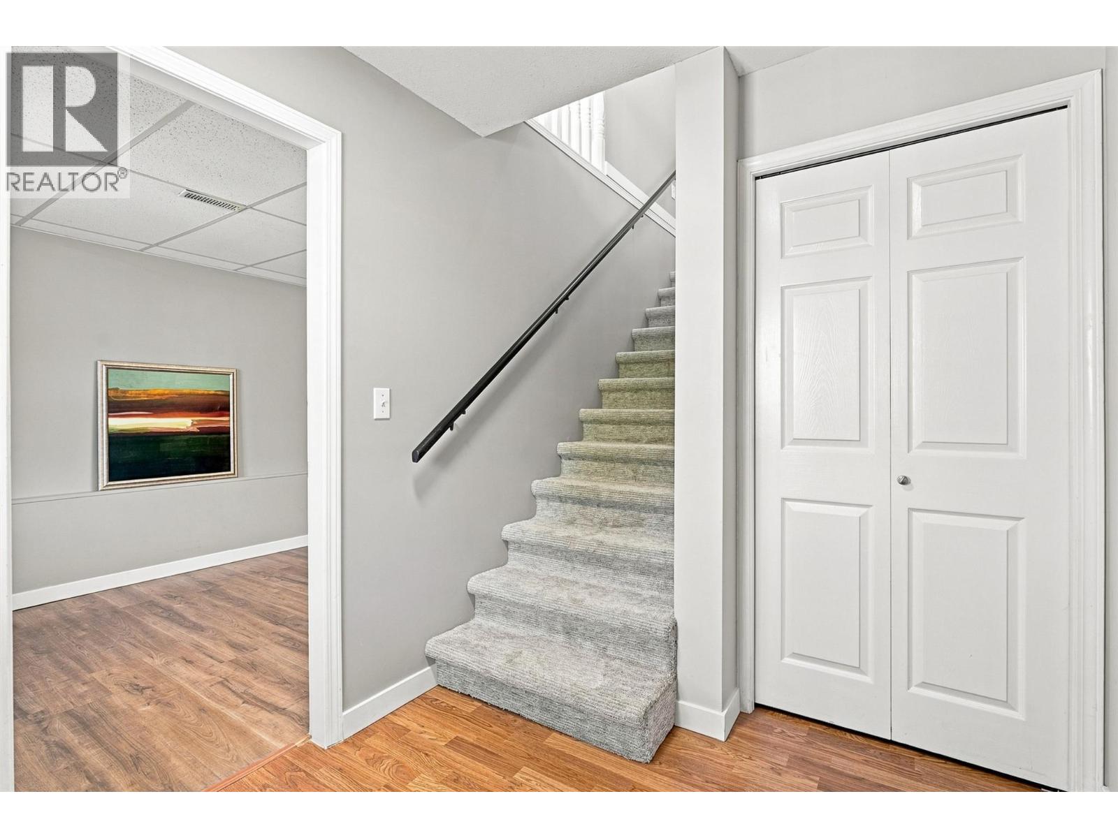 913 Greystone Crescent, Kamloops, British Columbia  V1S 1K7 - Photo 6 - 10400399